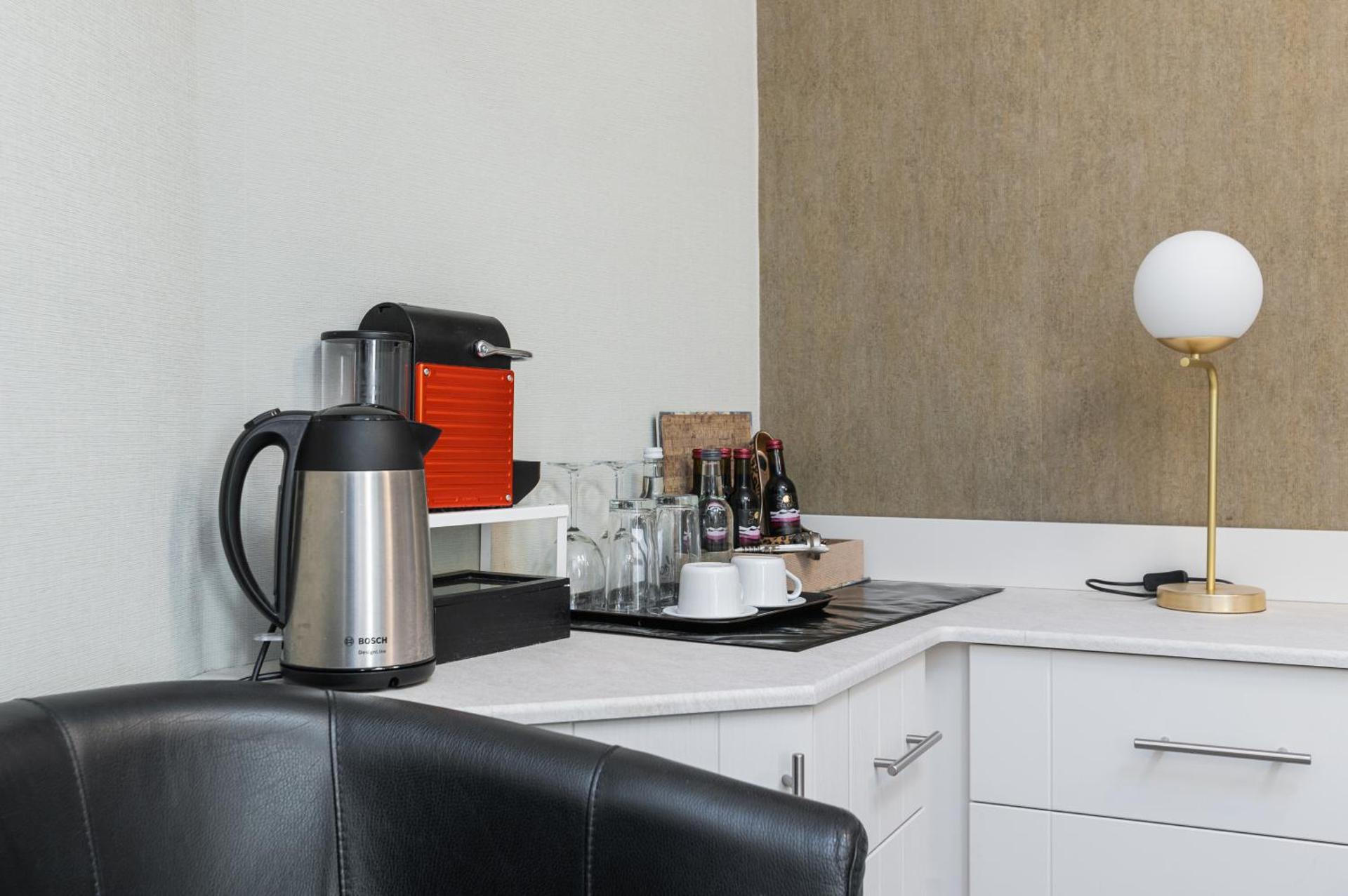 Coffee/tea facilities