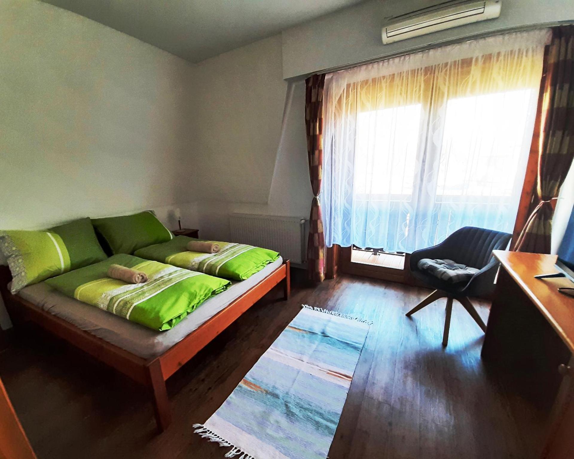 Szt Kristóf Bed and Breakfast