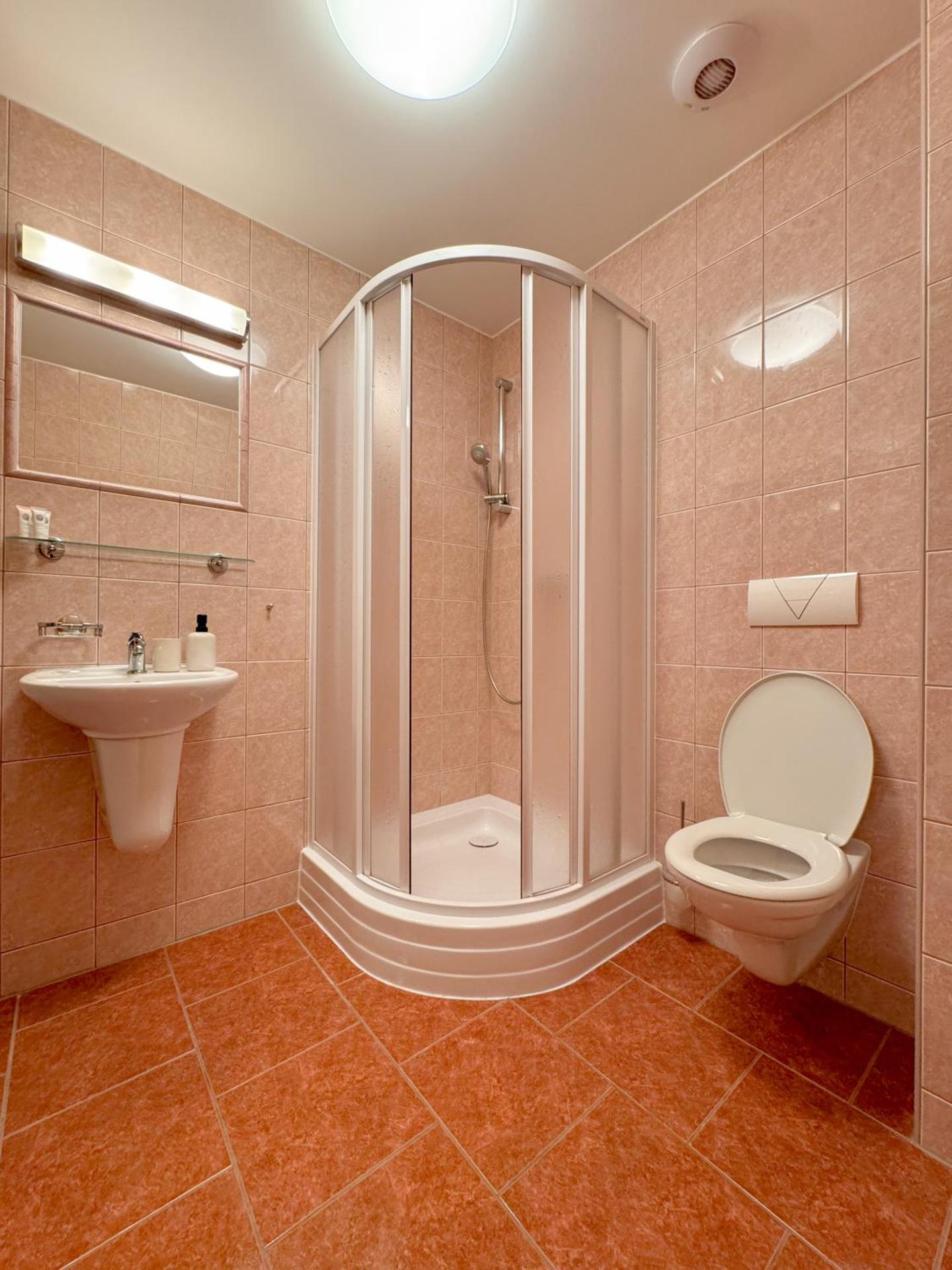 Triple Room with Garden View