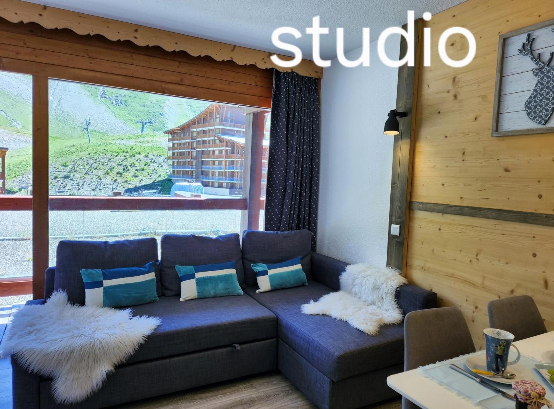 Arc 2000 - appartement ou studio avec balcon et vue