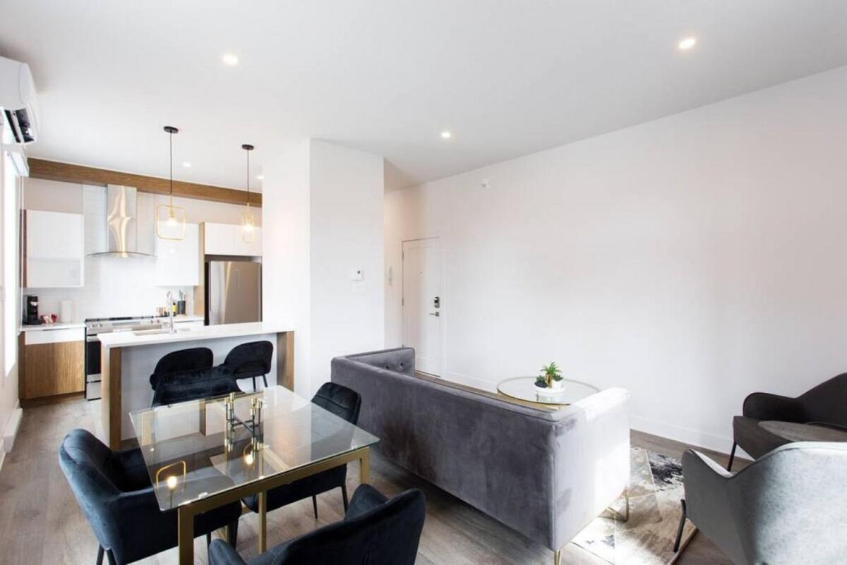 Fresh 1 Bdr in the Heart of Mile End by Denstays
