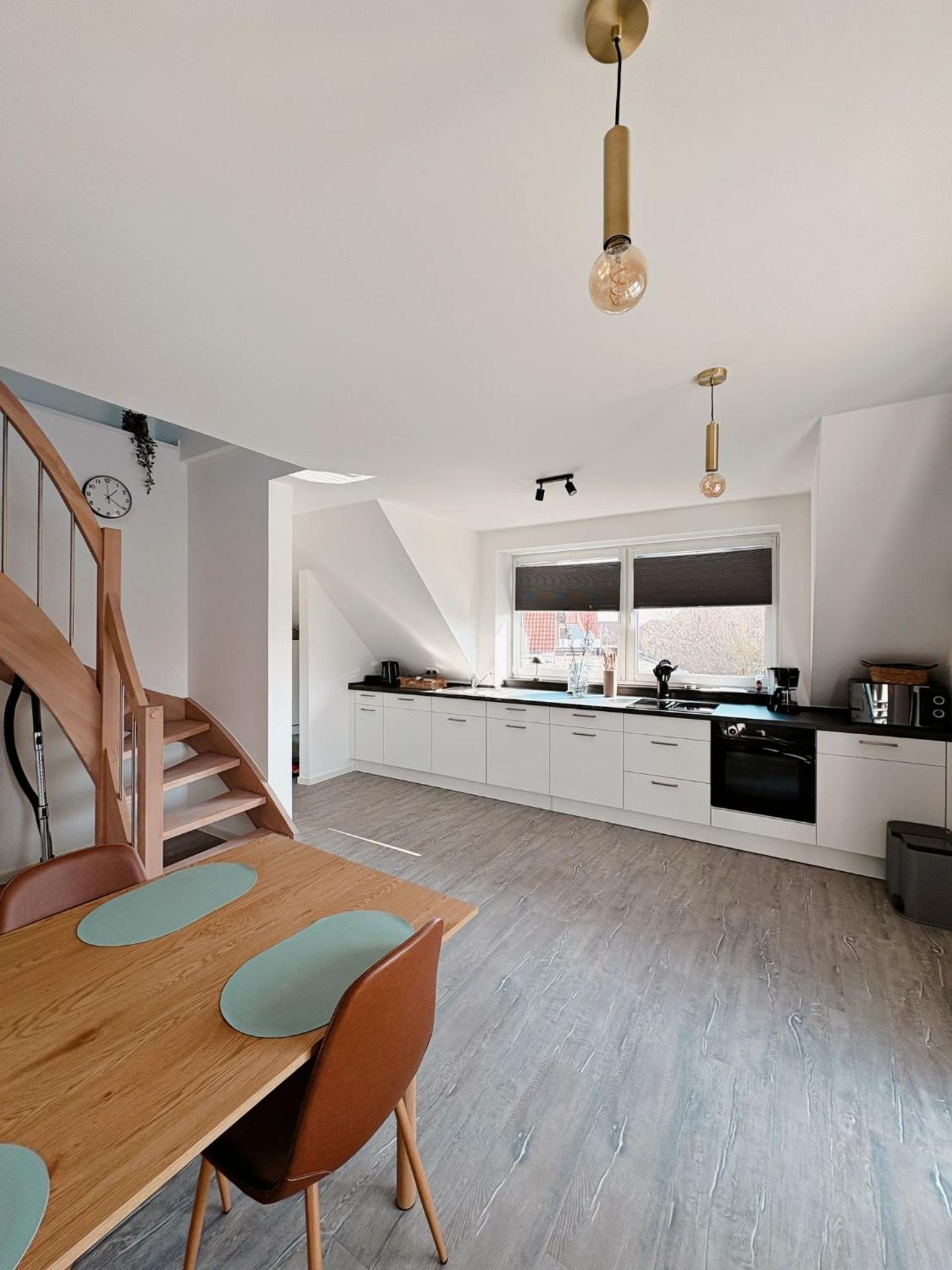 Ferienwohnung KÖÖK Küstentraum - Modern, Balkon, Strandnah, Maisonette