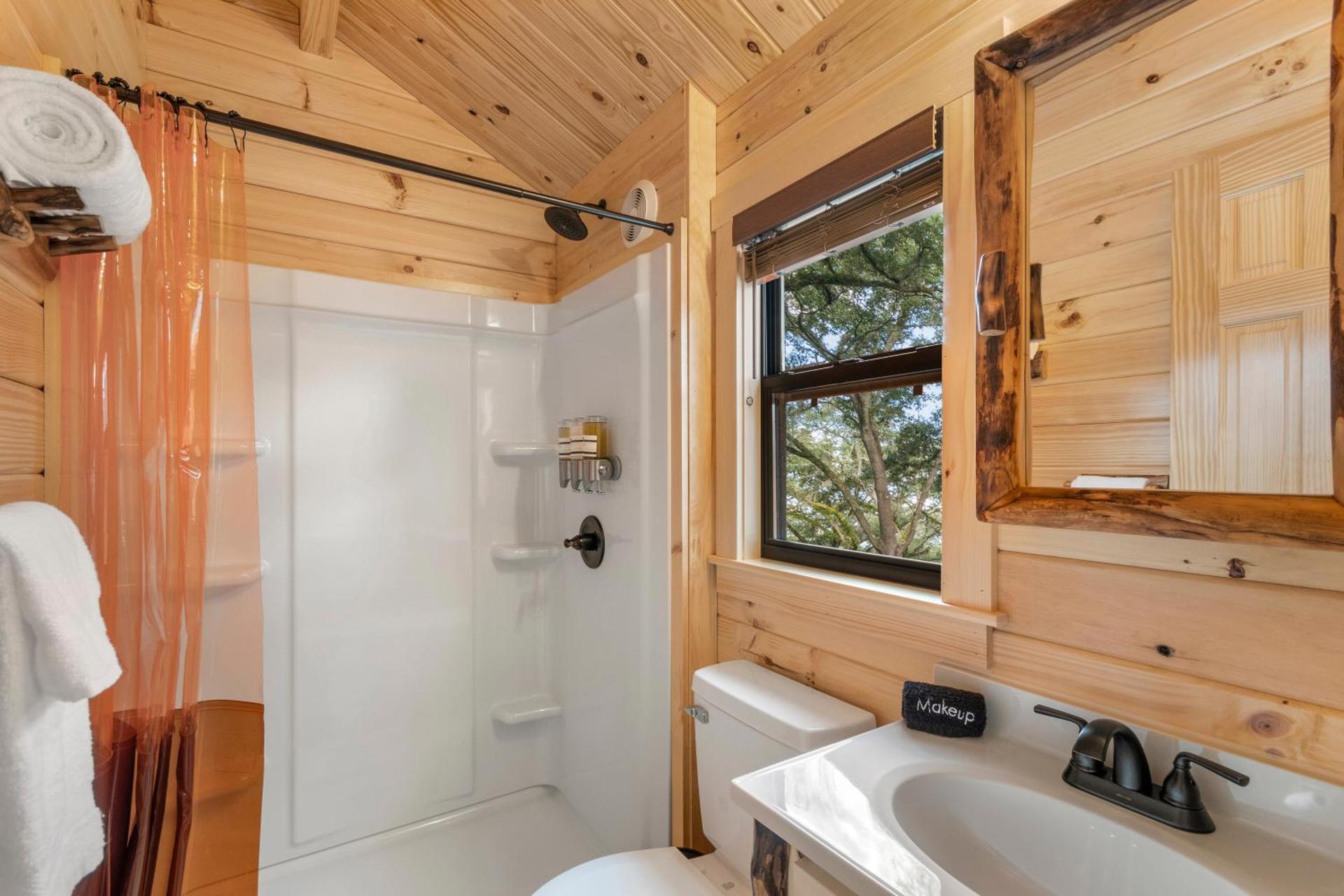 Happy Travelers RV Resort