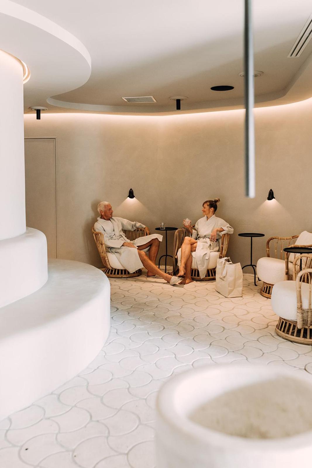 Spa and wellness centre/facilities