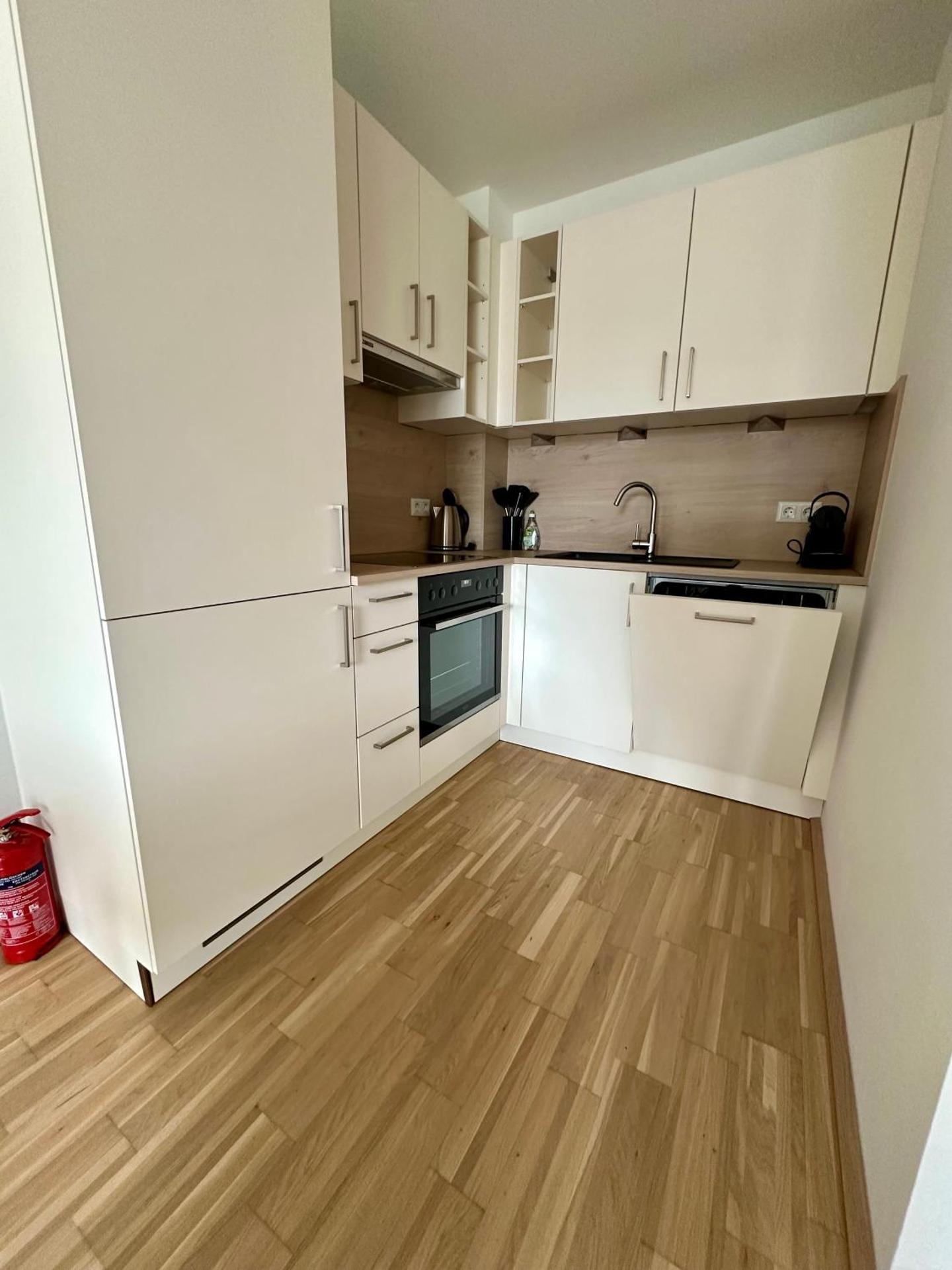 One-Bedroom Apartment with Balcony