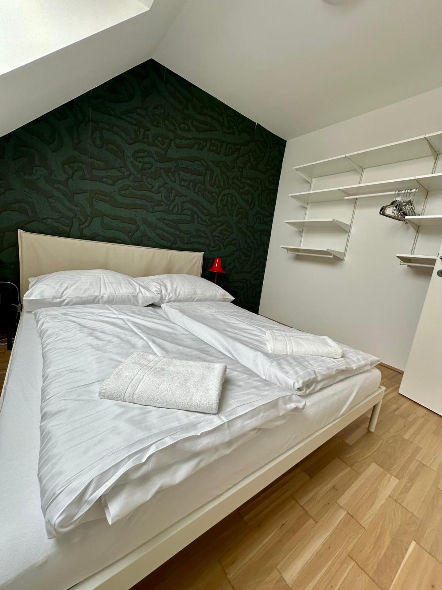 One-Bedroom Apartment with Balcony