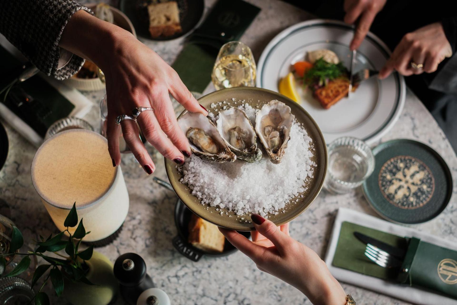 Restaurant/places to eat