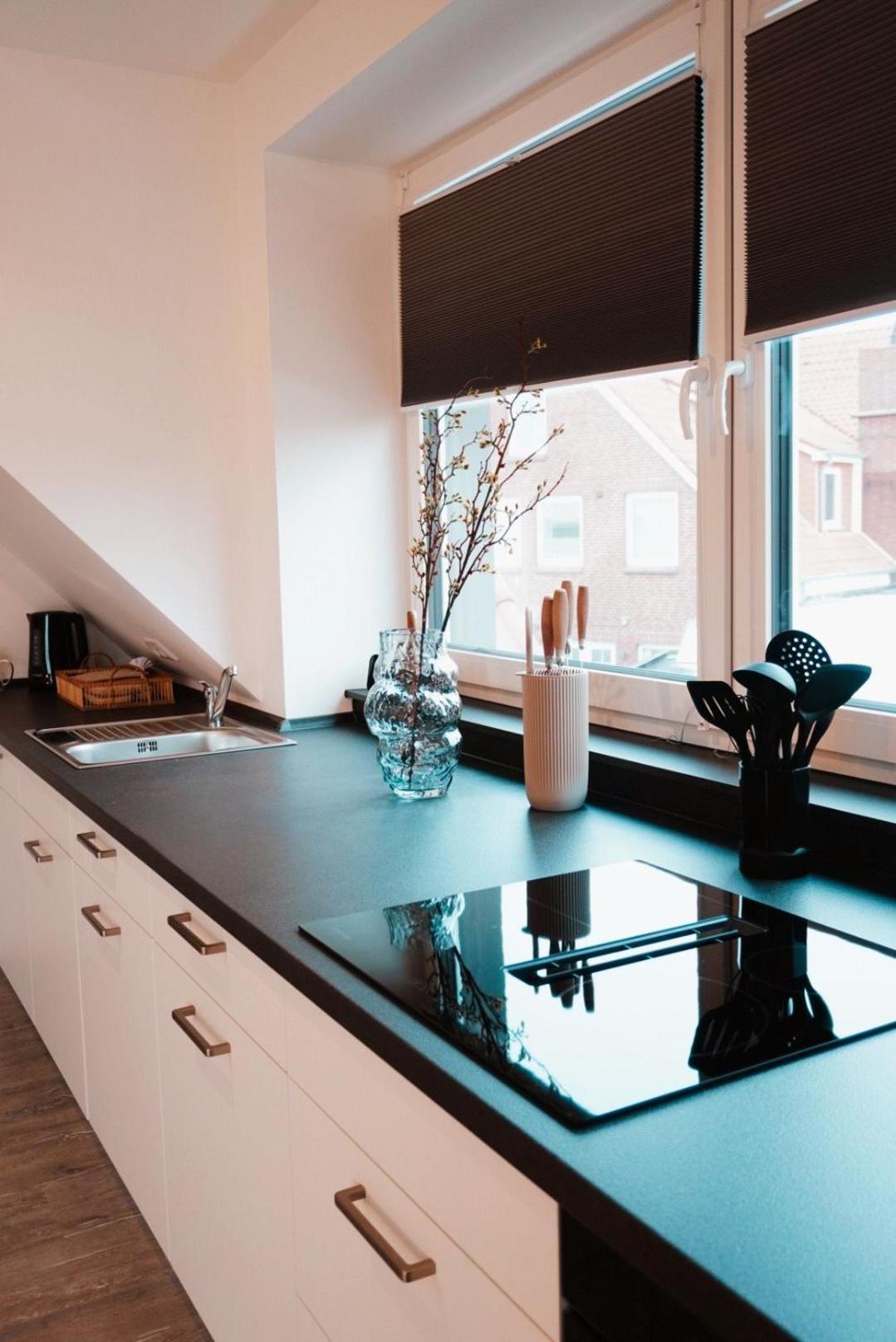 Ferienwohnung KÖÖK Küstentraum - Modern, Balkon, Strandnah, Maisonette