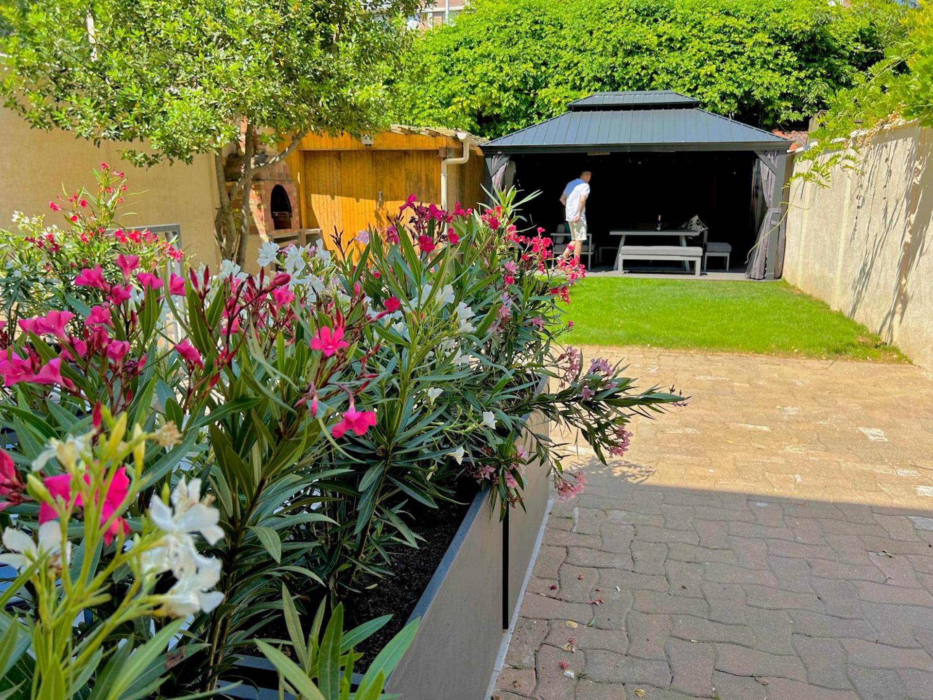 Le Champs-Elysees - Cité universitaire Paris 14