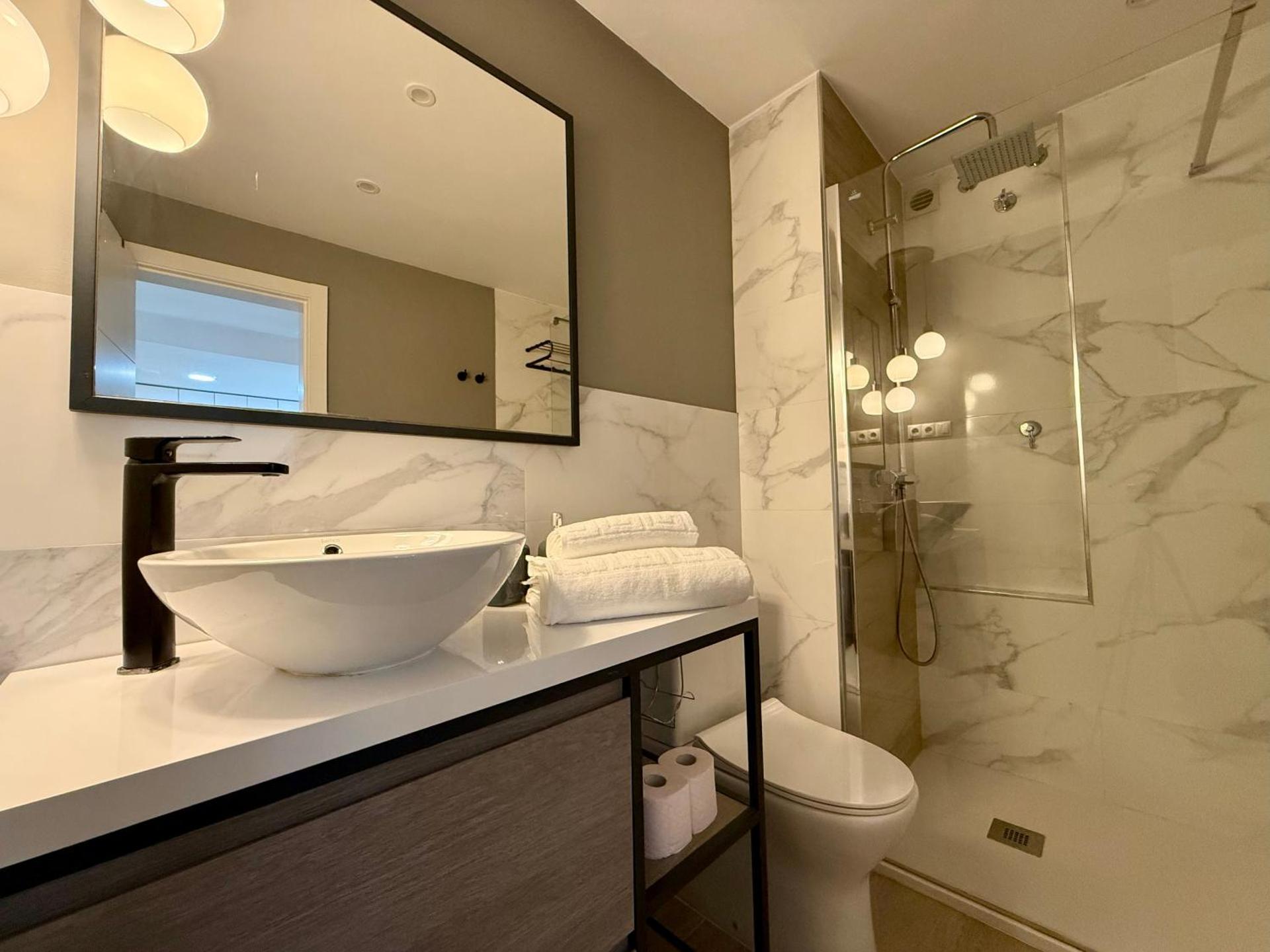 Cozy Apartment on Calle Agua FREE PARKING by Easytrip