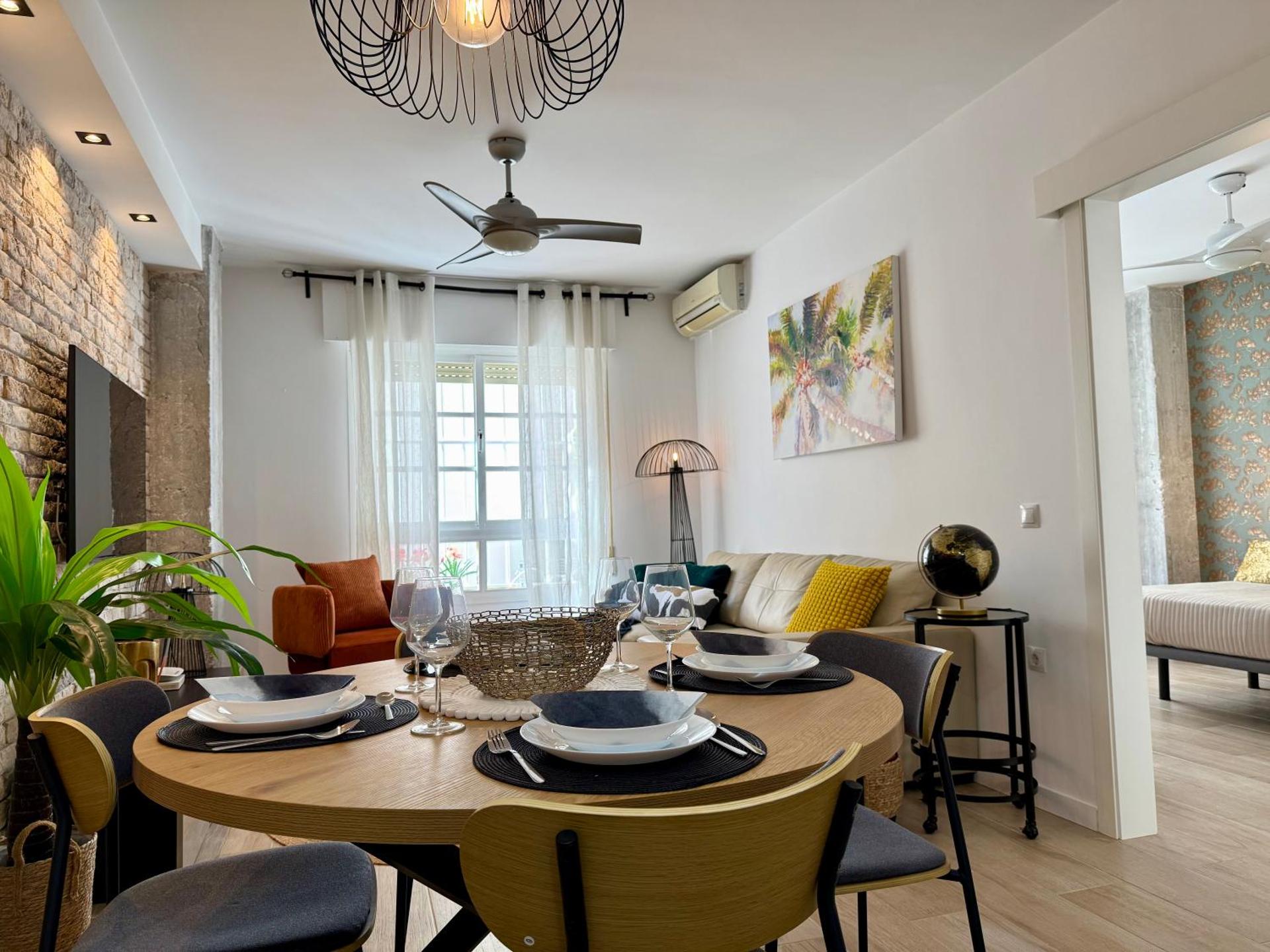 Cozy Apartment on Calle Agua FREE PARKING by Easytrip