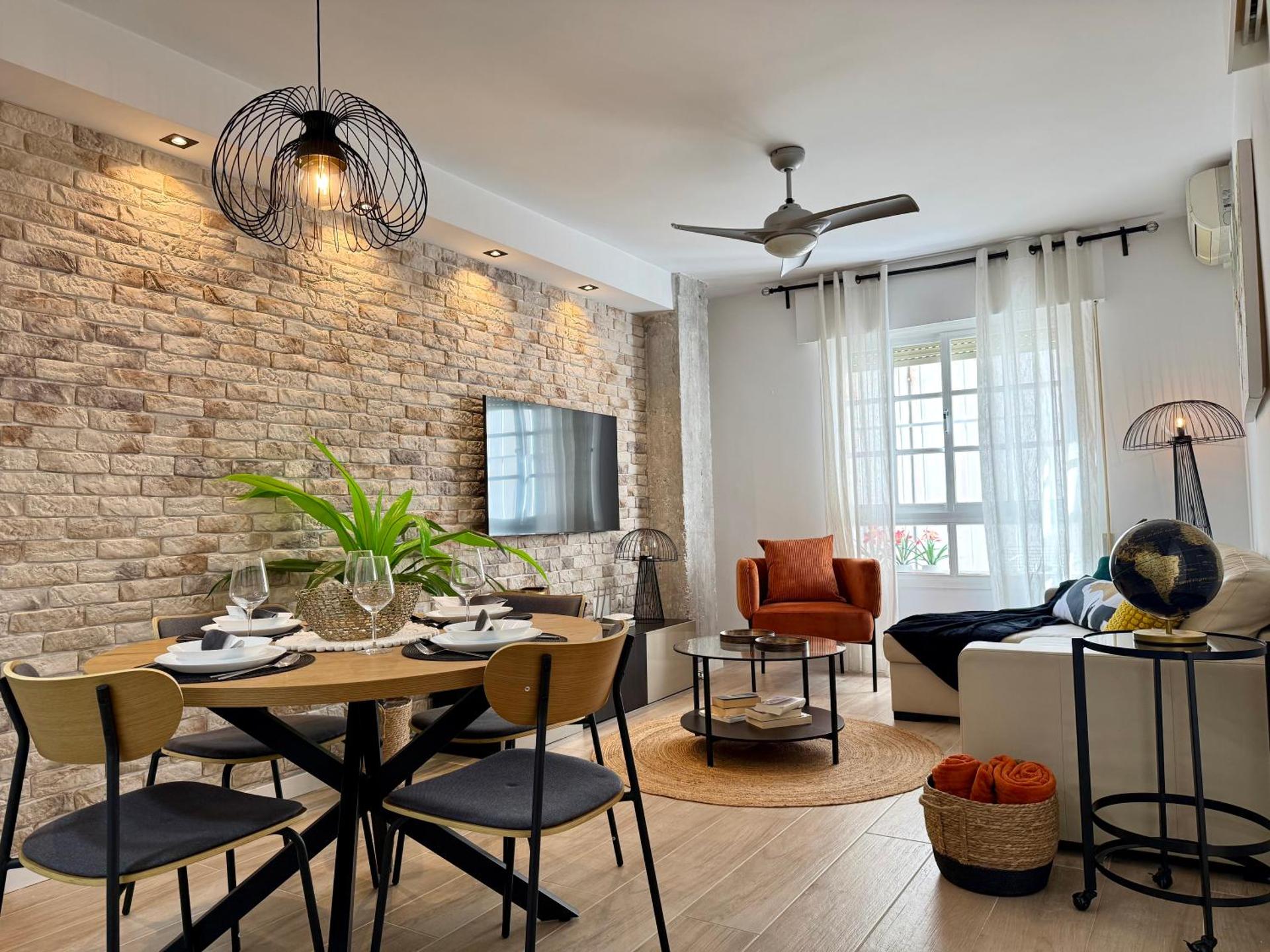 Cozy Apartment on Calle Agua FREE PARKING by Easytrip