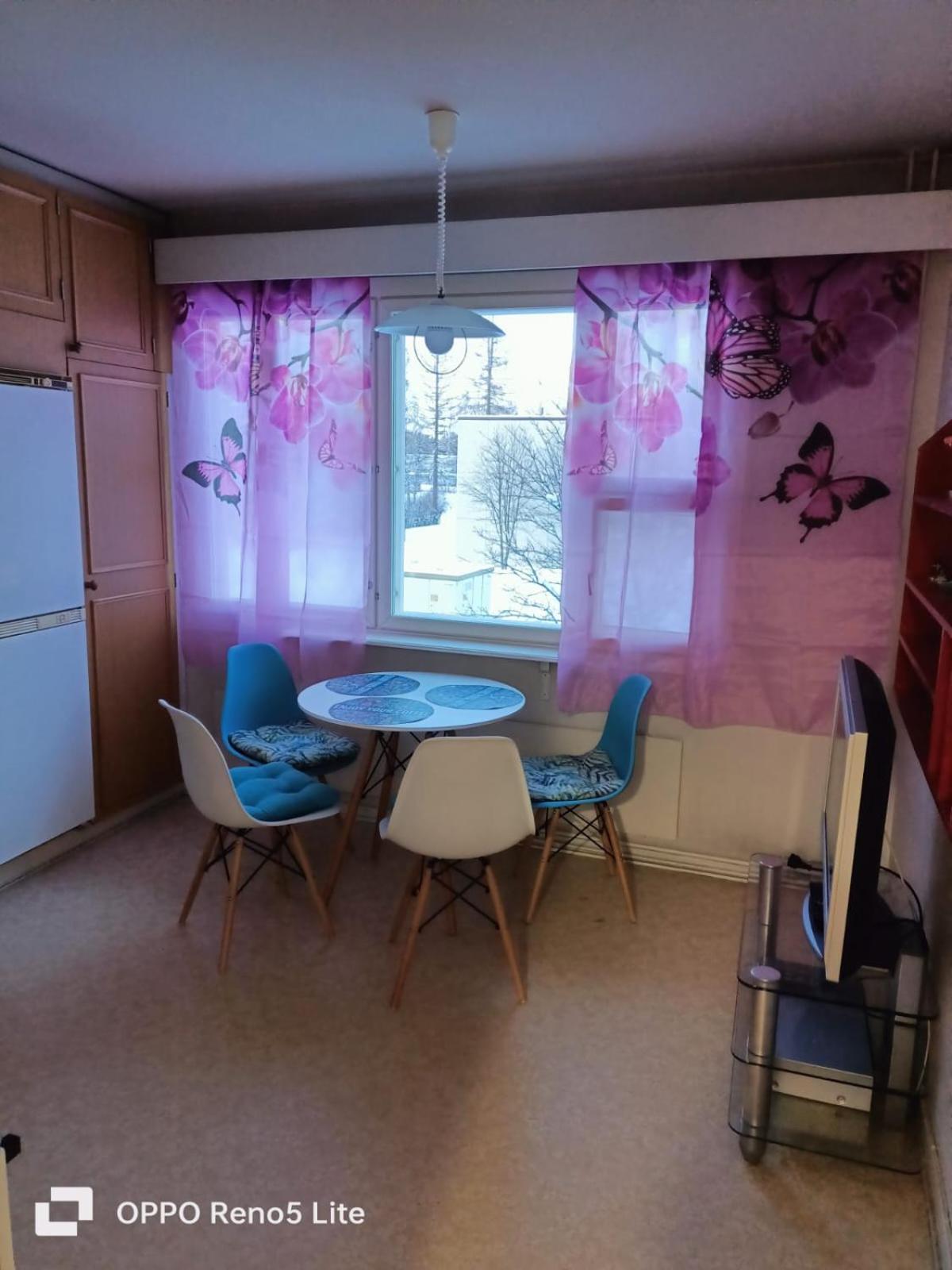 Siisti valoisa kolmio