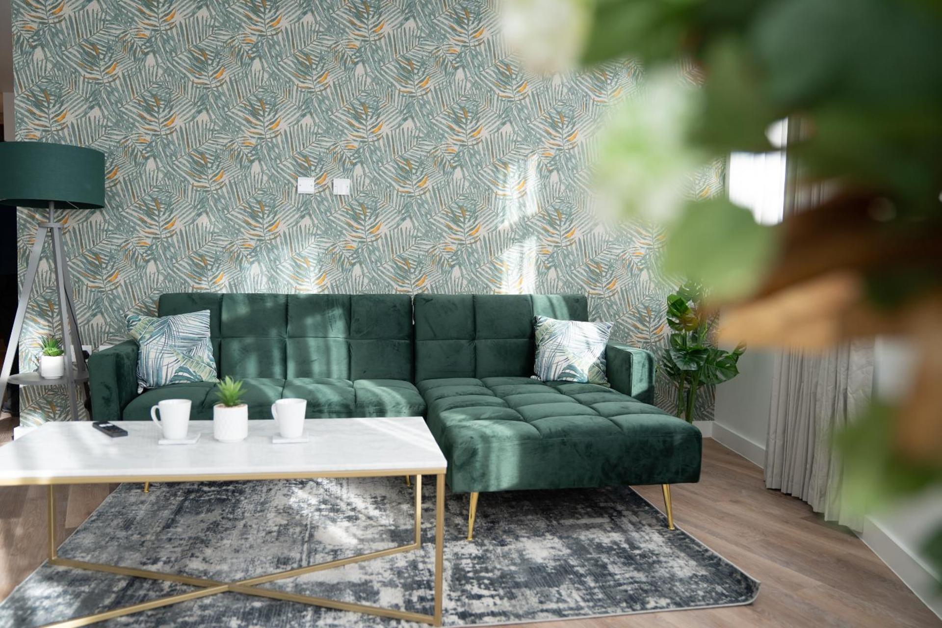 Apartment with City View