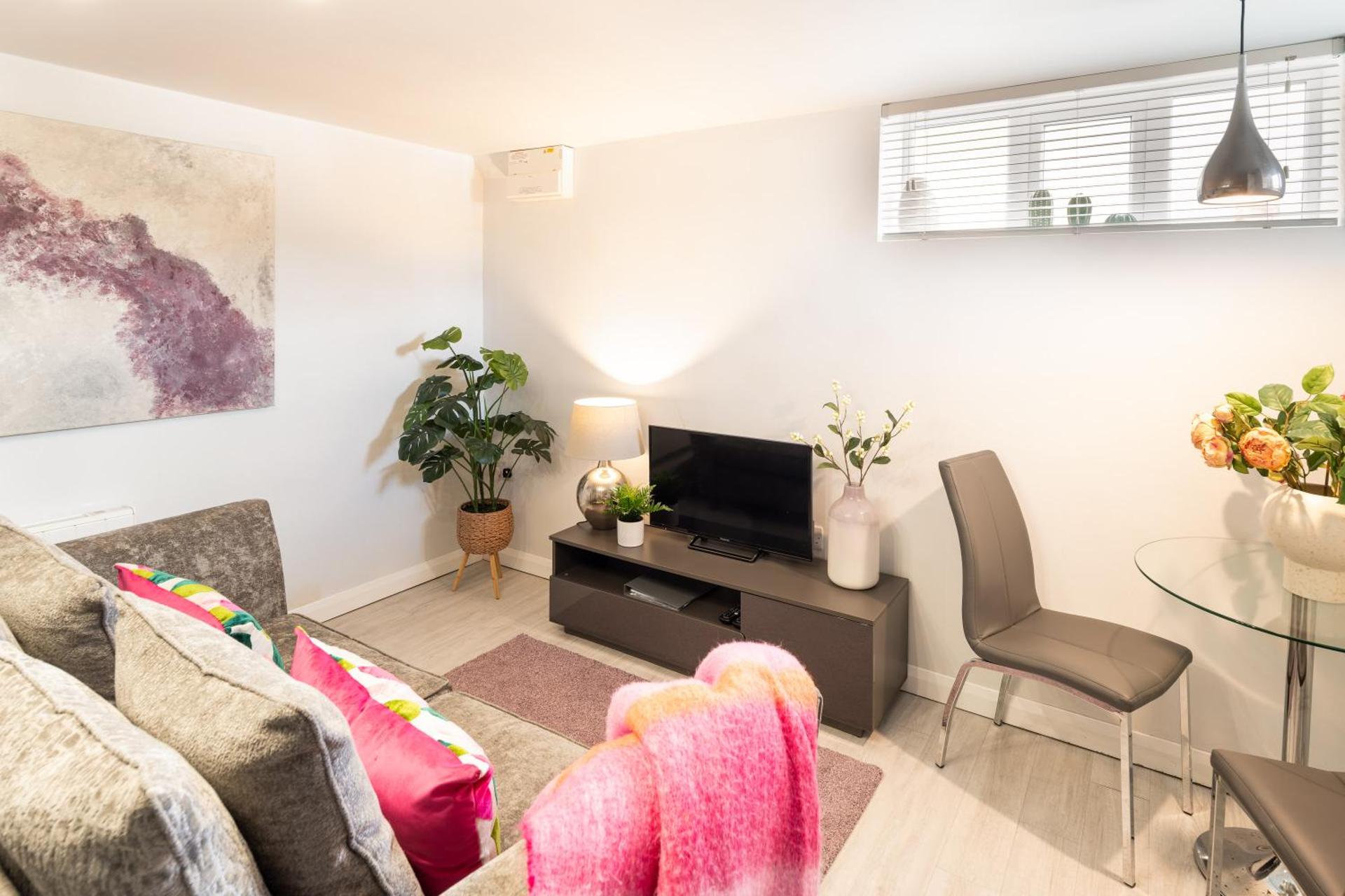 Gorgeous Boutique Flat Sleeps 2 in Lyme Regis