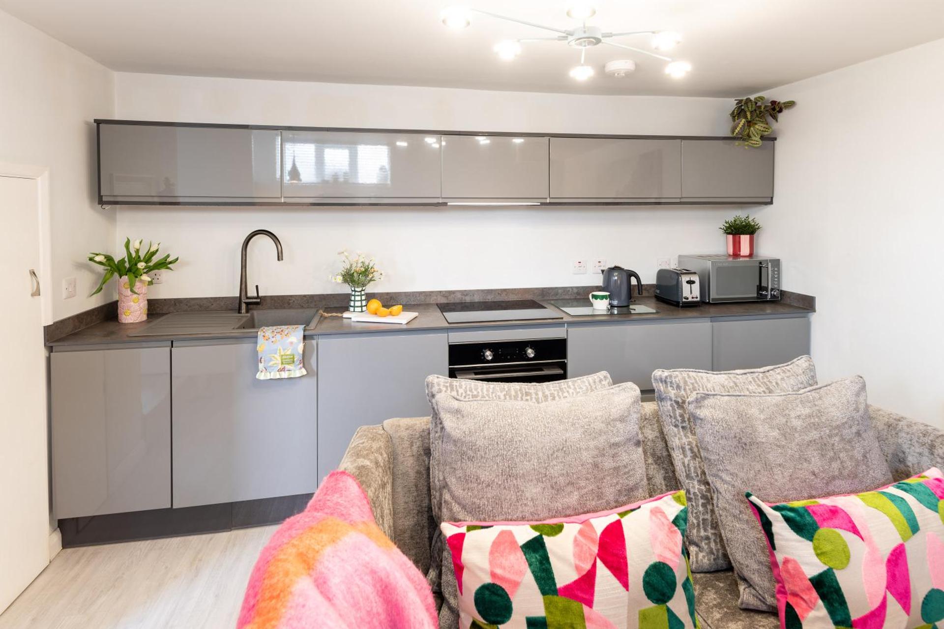 Gorgeous Boutique Flat Sleeps 2 in Lyme Regis