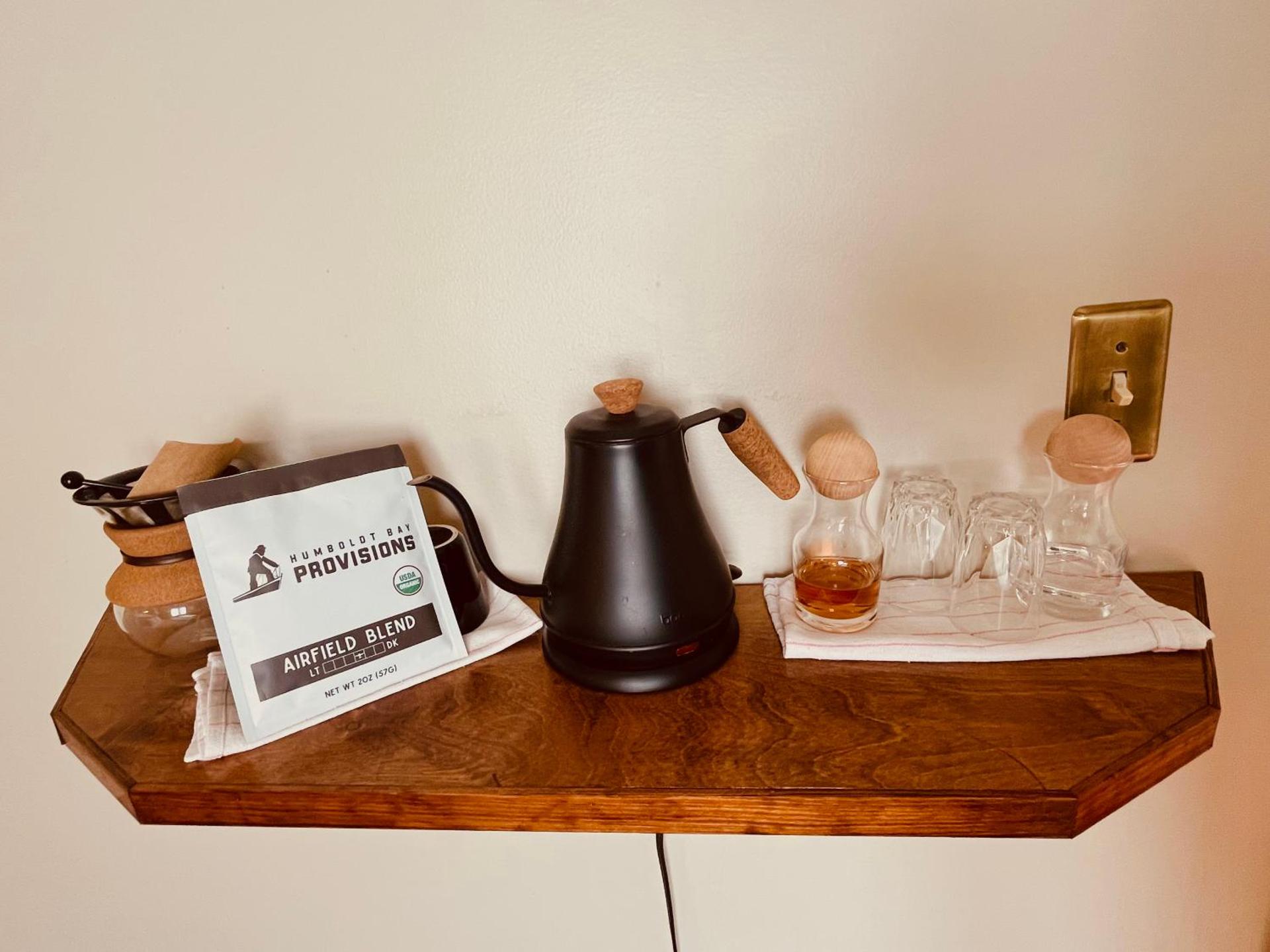 Coffee/tea facilities