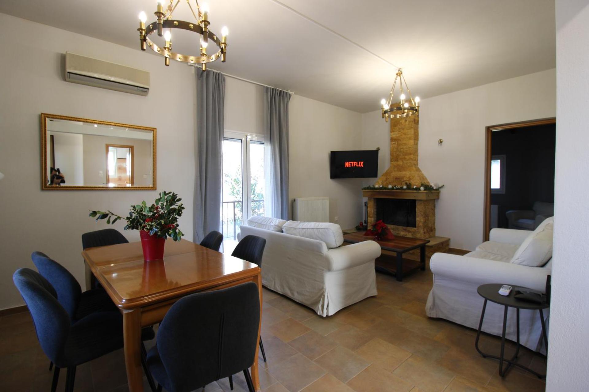 Raise Polydrosos Family Lodge