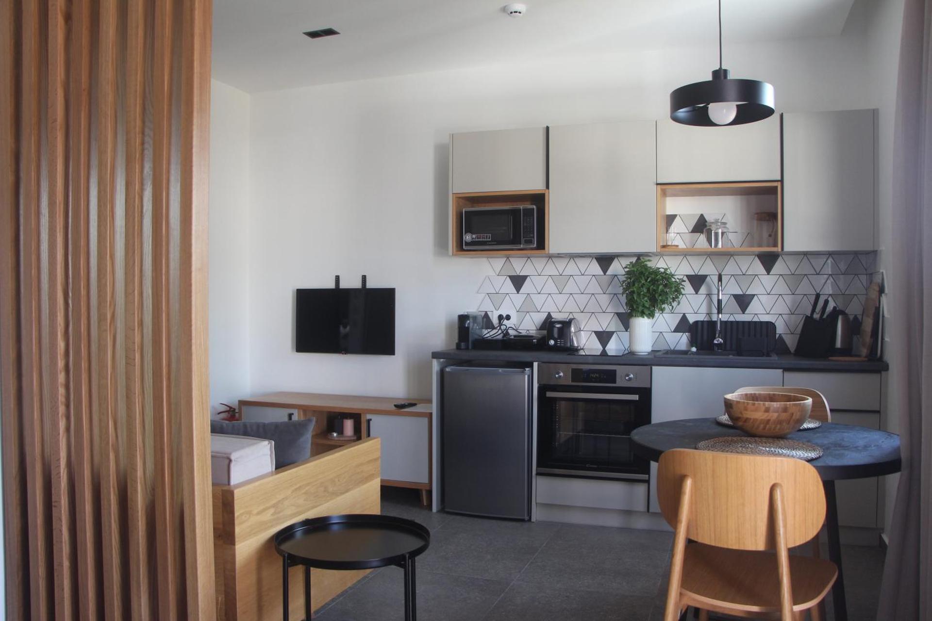 Chill and Thrill Apartments