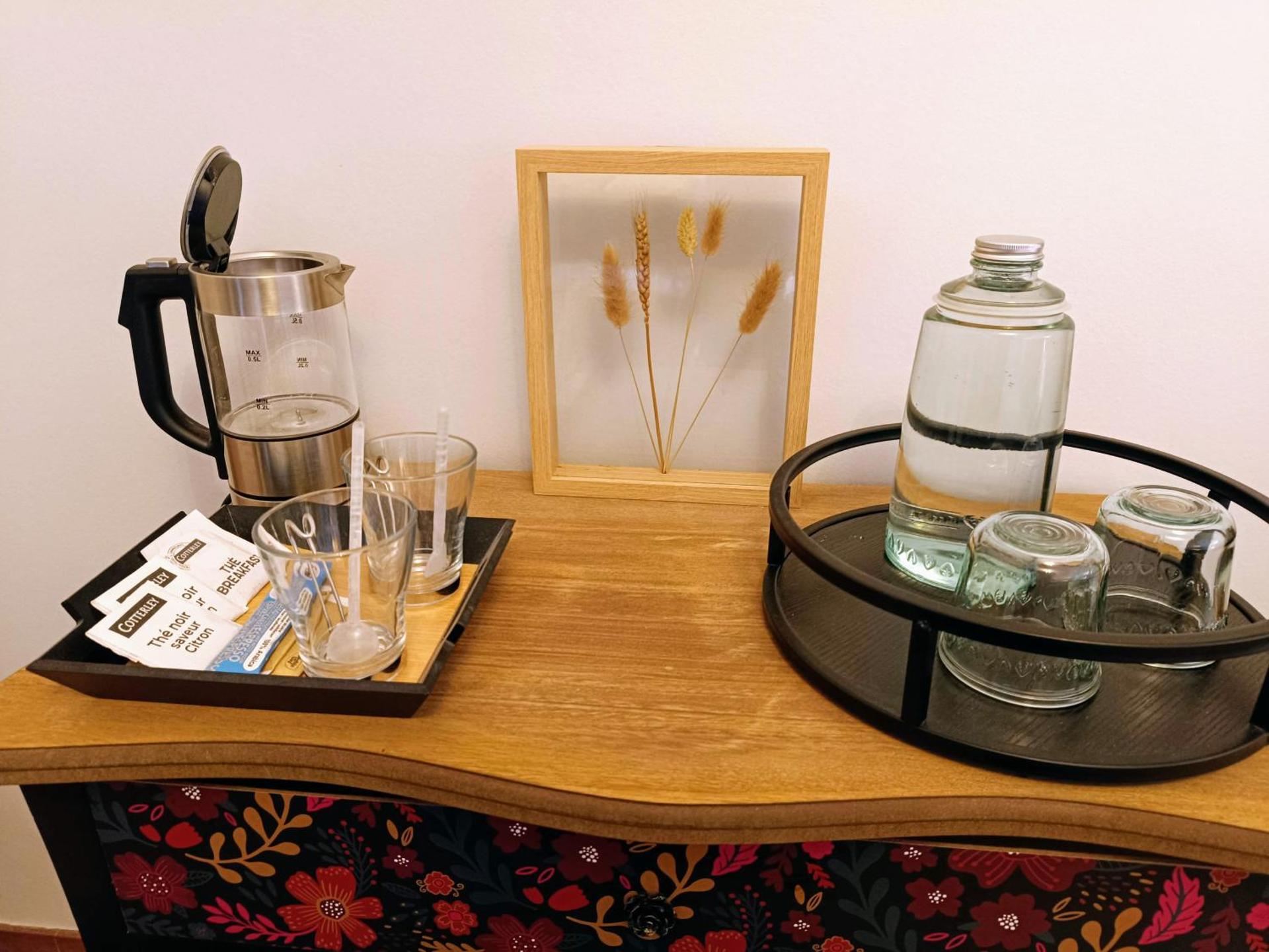 Coffee/tea facilities