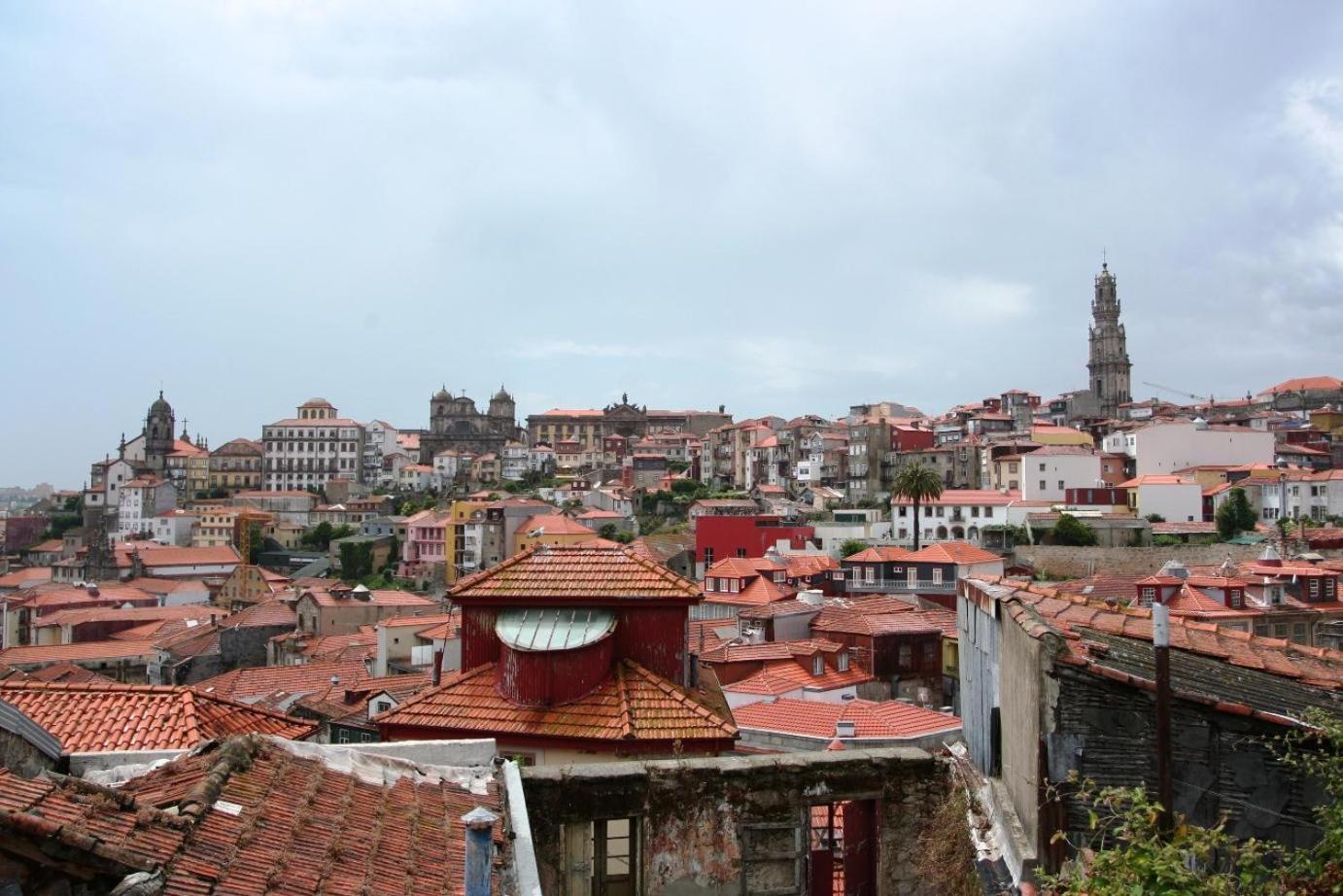 GuestReady - Old City Design Apartments