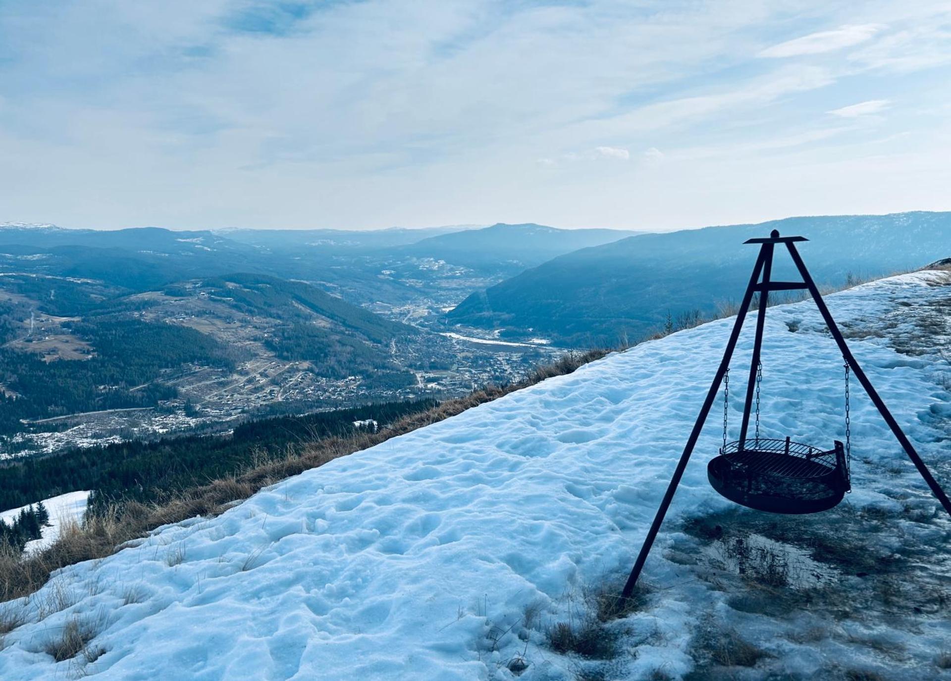 Perfect Christmas atmosphere! Beautiful Apartment at Skagahøgdi with Panoramic View