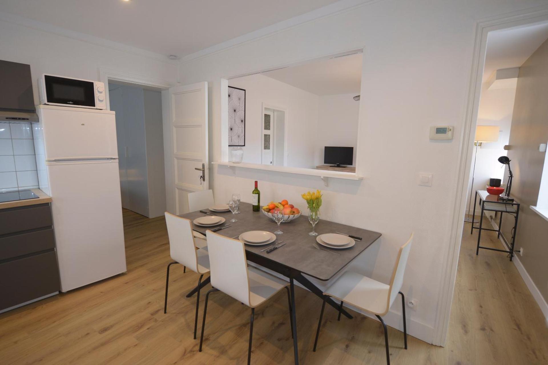 Centre ville, Gare 600m, Prox Lille, Lit King size