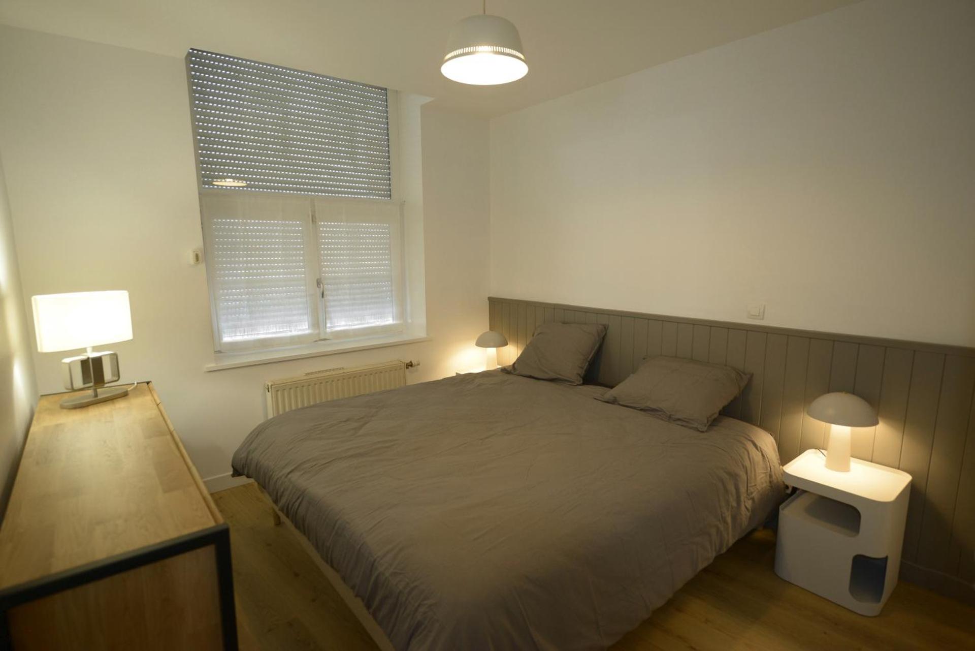 Centre ville, Gare 600m, Prox Lille, Lit King size