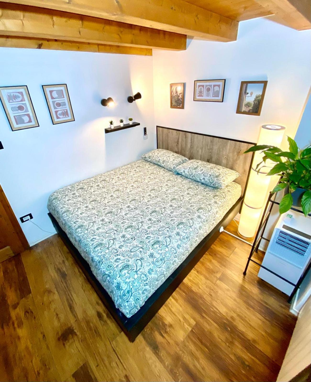 Rustic Retreat Rooms