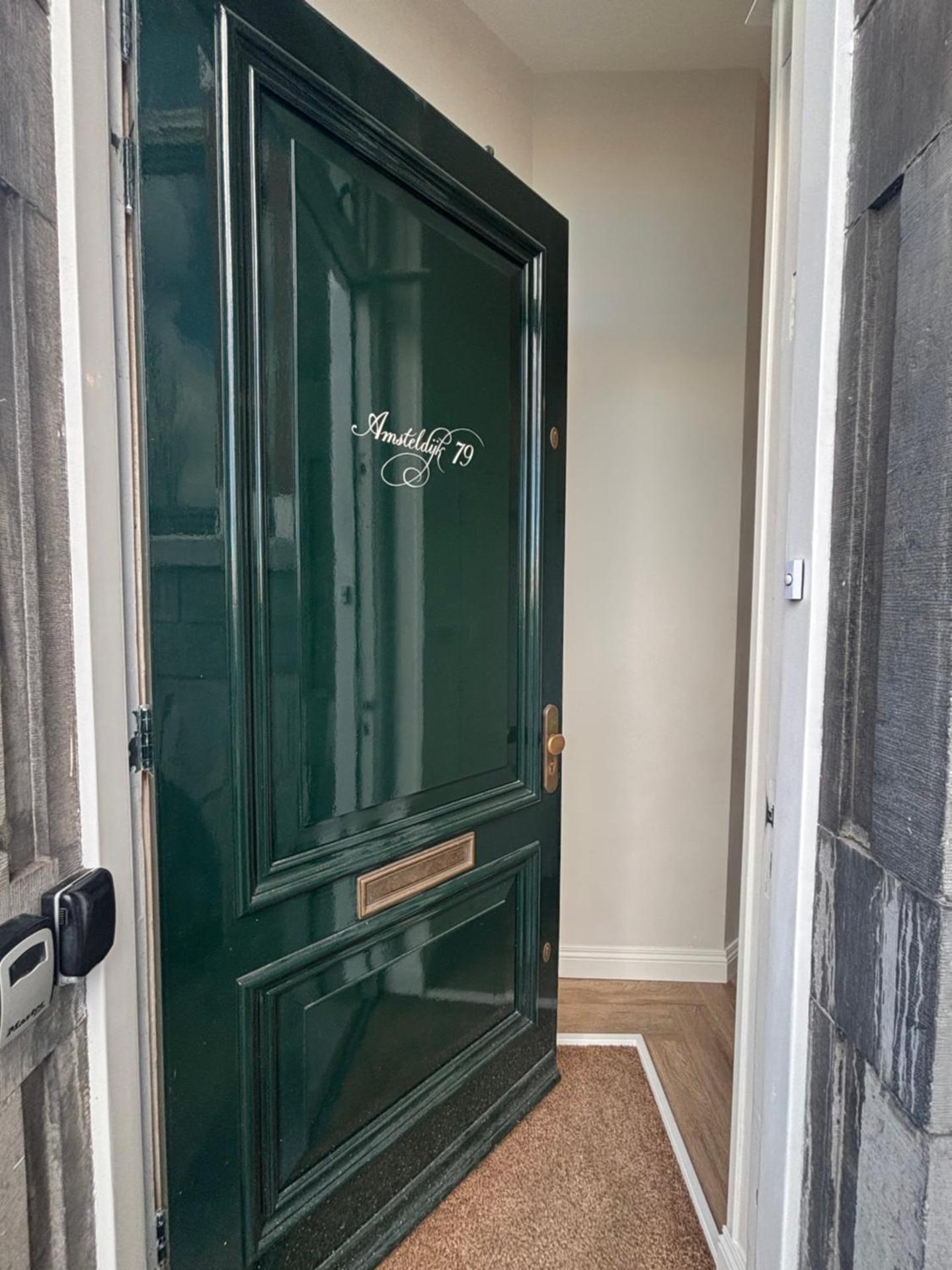 Lovely small apartment in 'De Pijp'