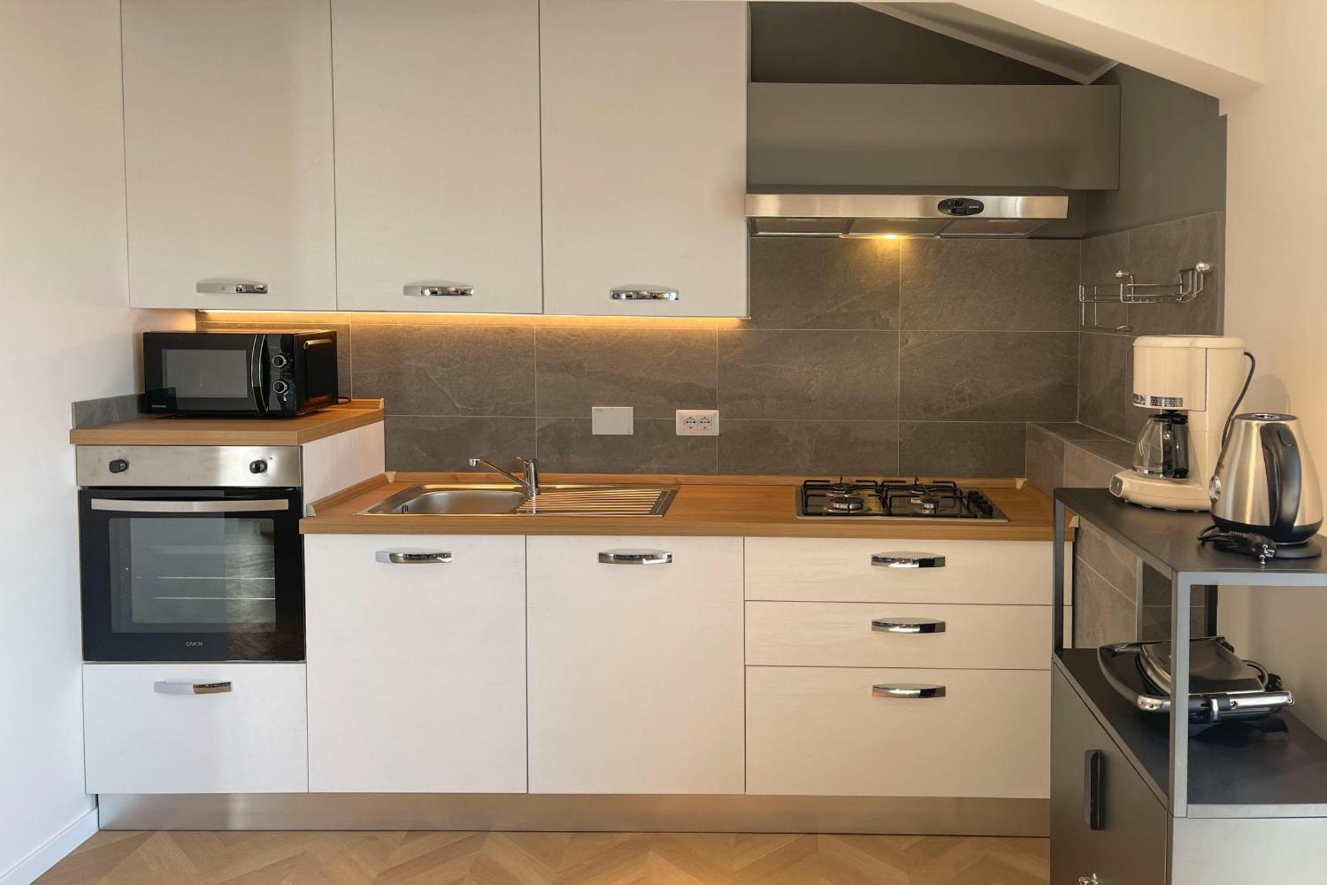 Kitchen or kitchenette