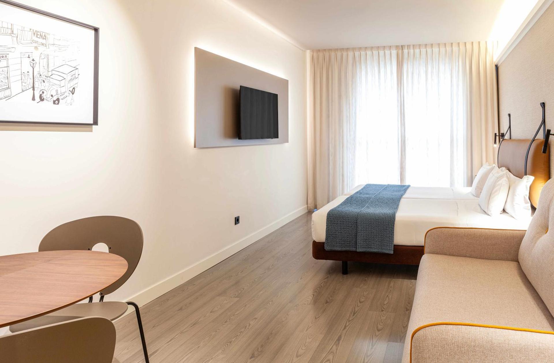 Photo of the whole room