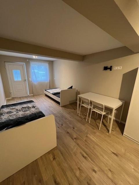 Moon Monteur Apartment