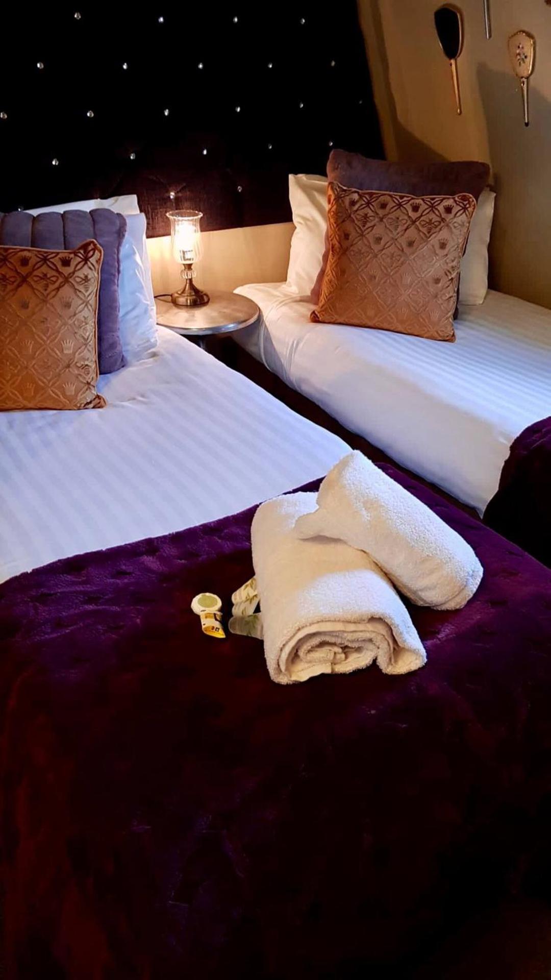 Looking Glass Cottage