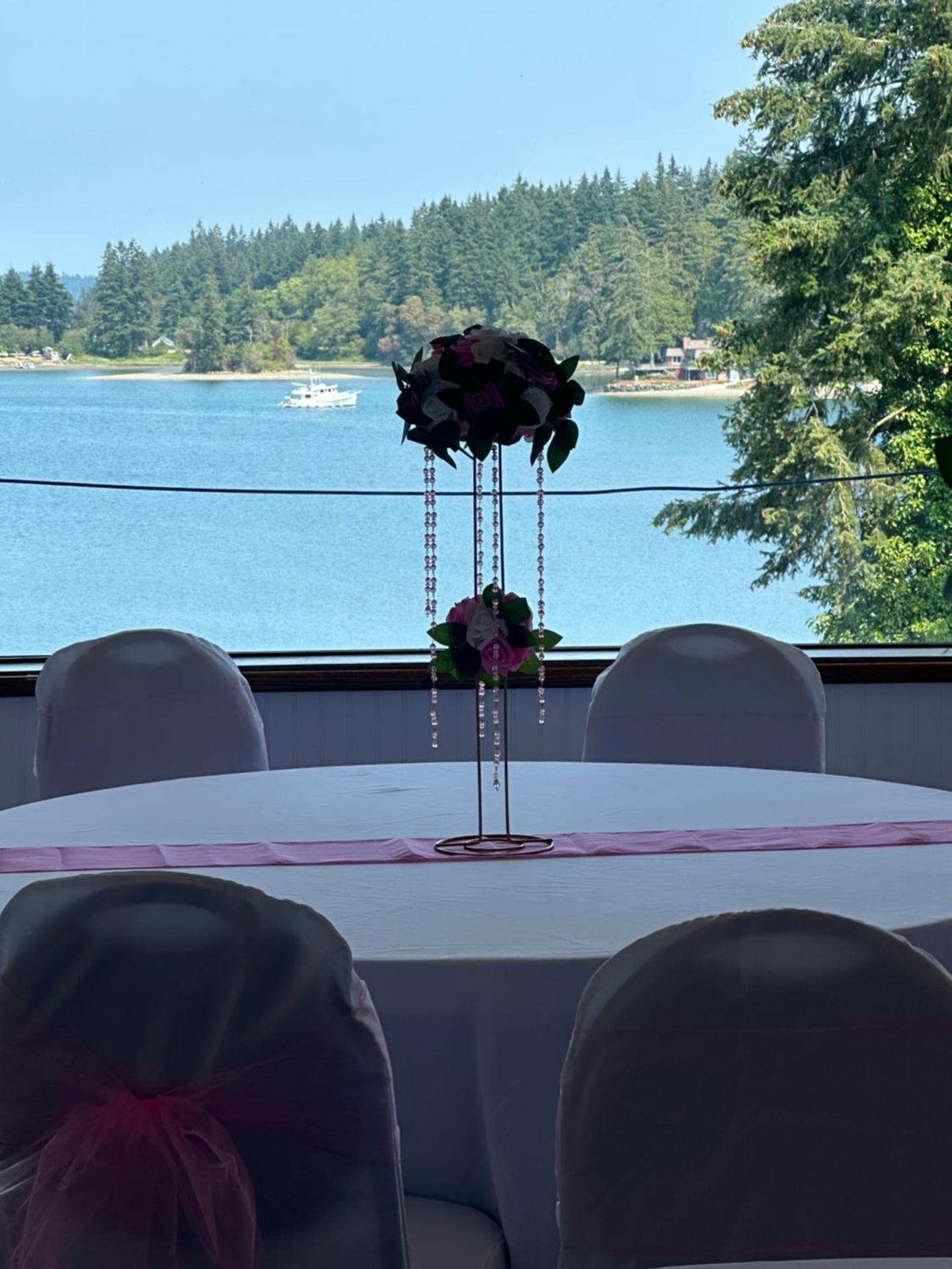 Oyster Bay Inn & Suites