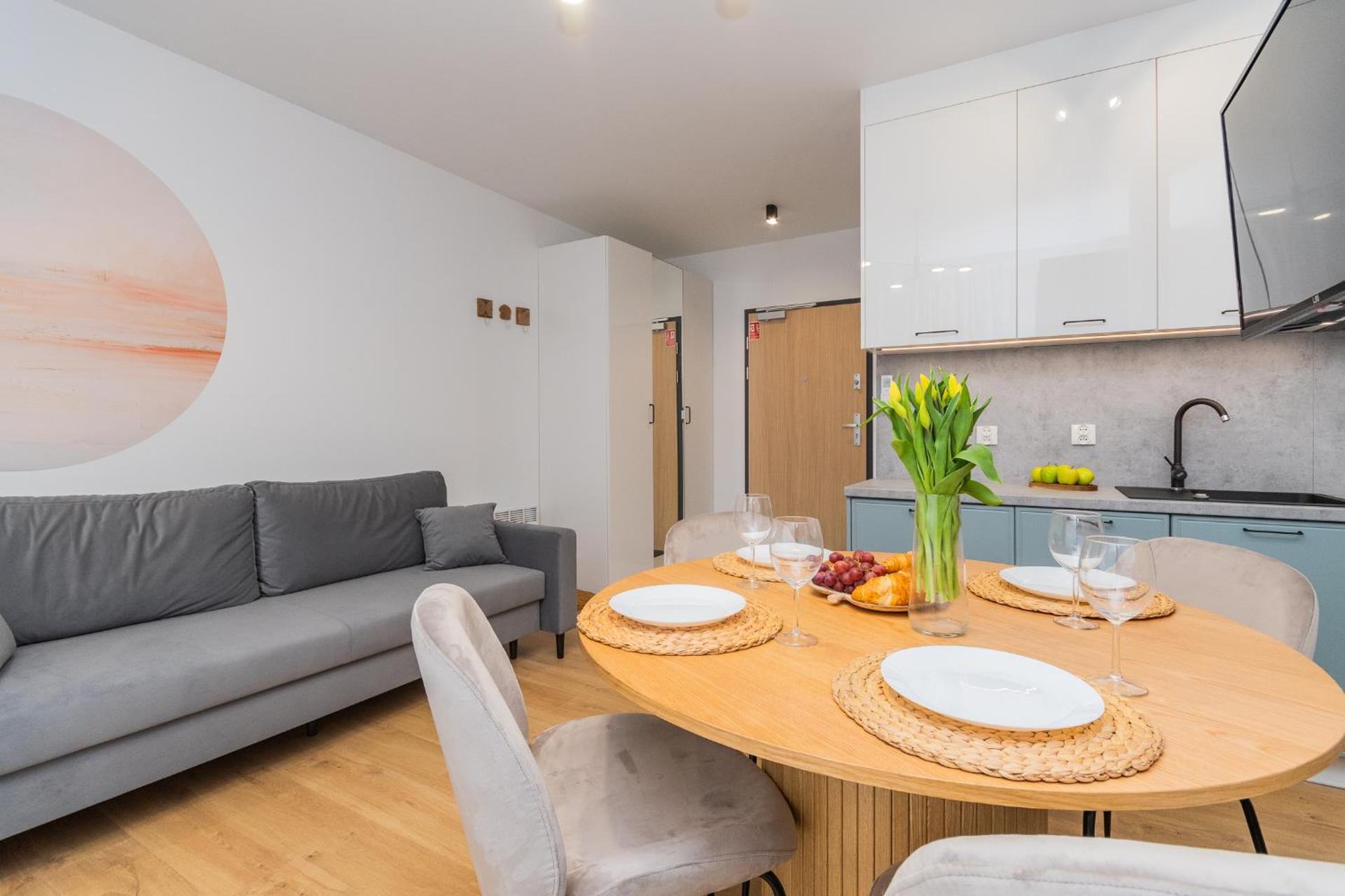 APARTAMENTY MIERZEJA STEGNA PARK II - 500 m od plaży, Przyjazne zwierzętom, Bezpłatny Meleks