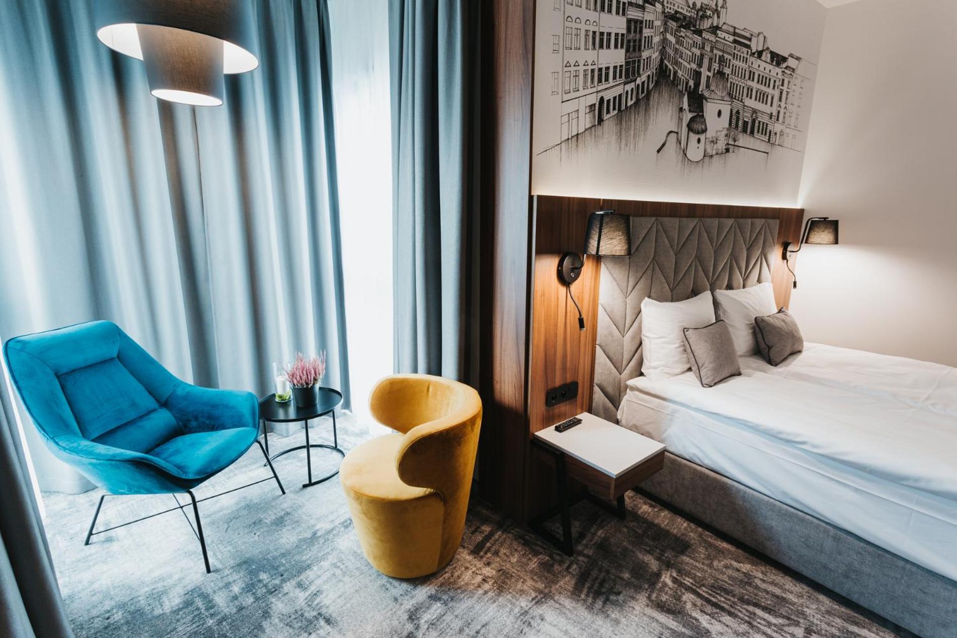 Photo of the whole room