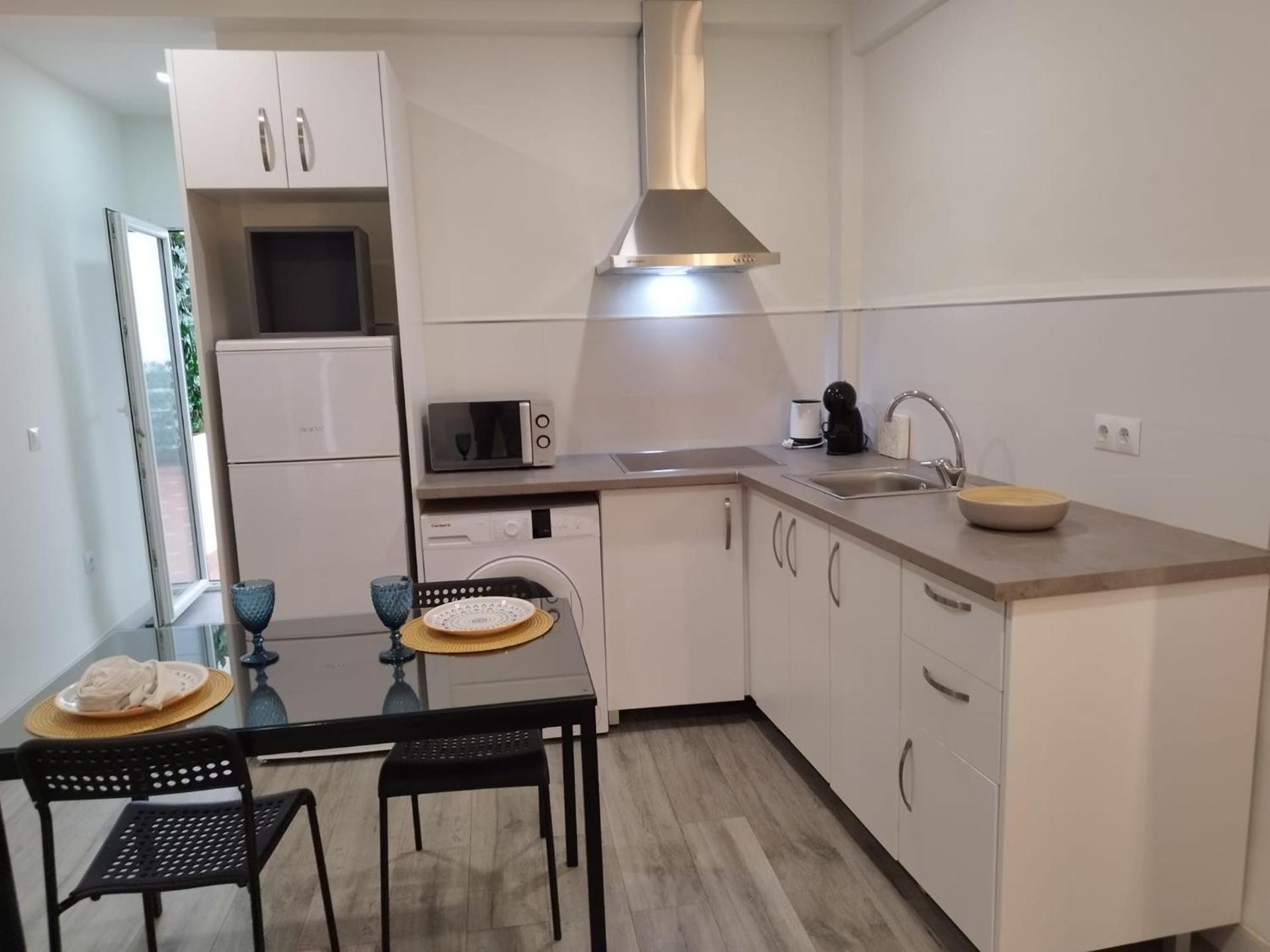 Kitchen or kitchenette