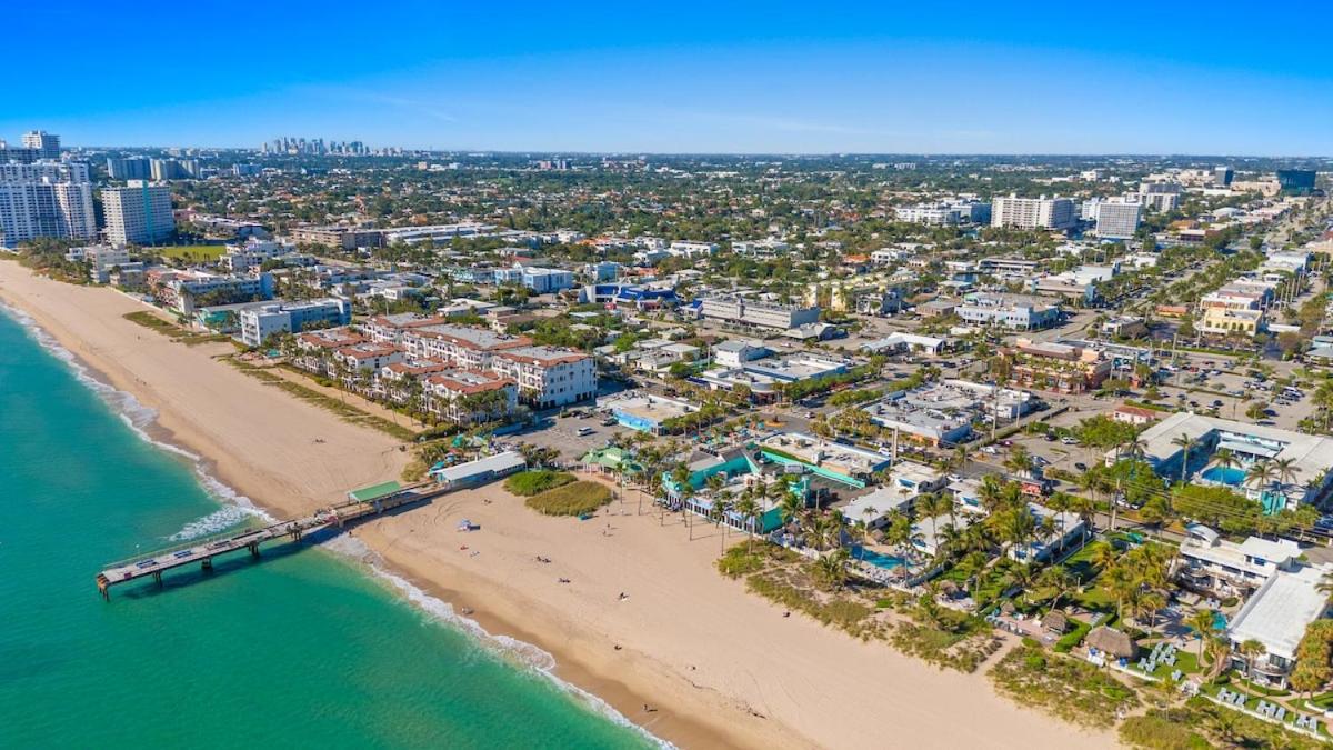 Pool Beachfront Studio