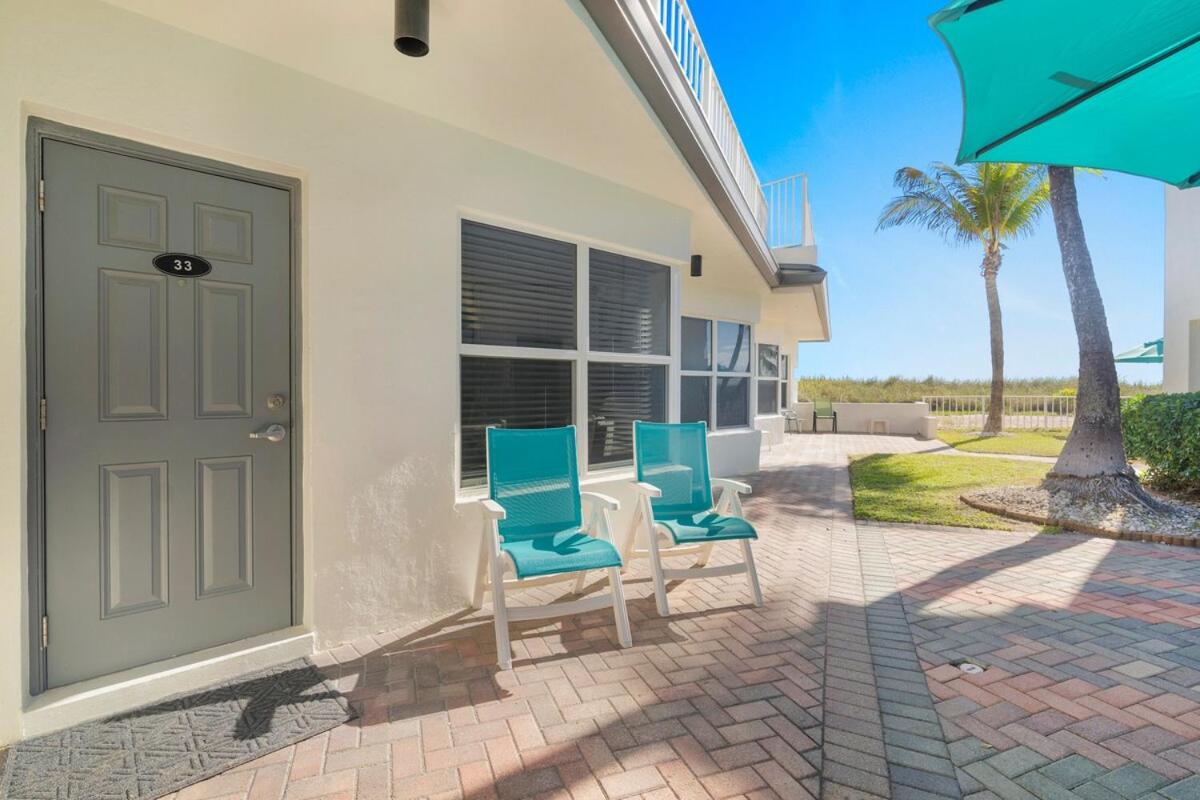 Pool Beachfront Studio