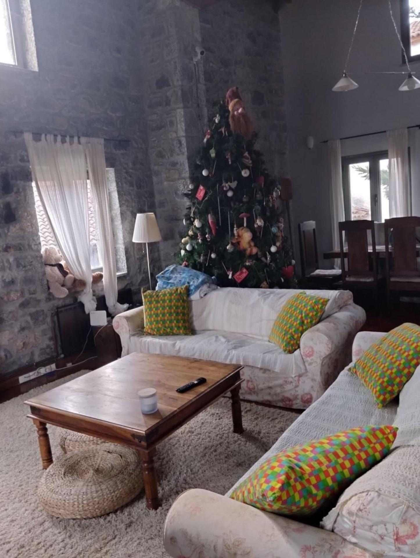 Vitina Number 5 House