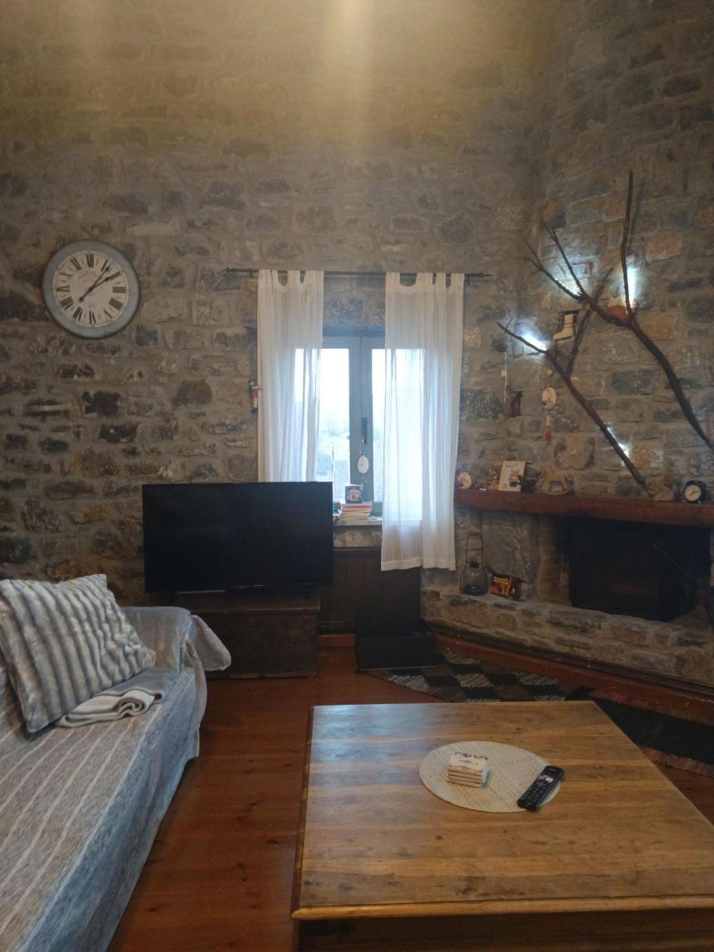 Vitina Number 5 House