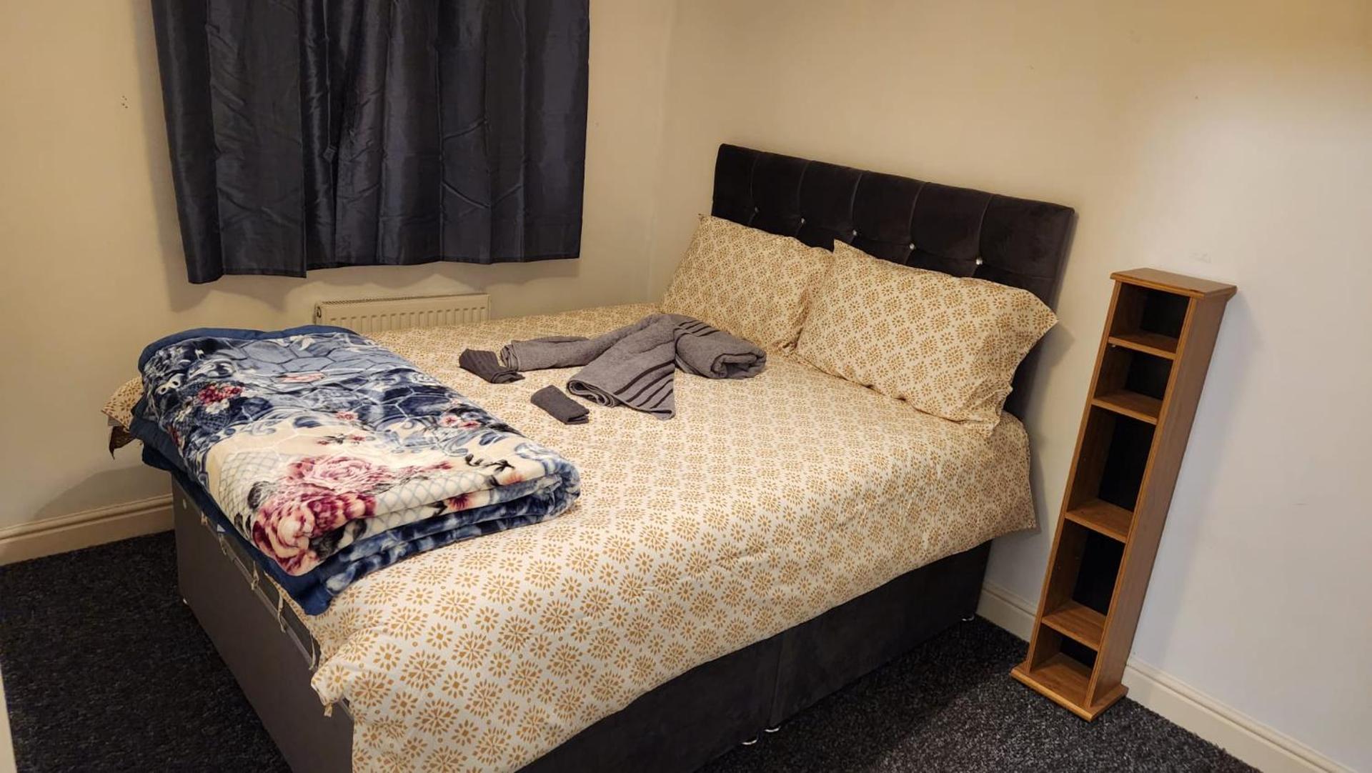 Mekees Luxury Apartment Toronto Wing