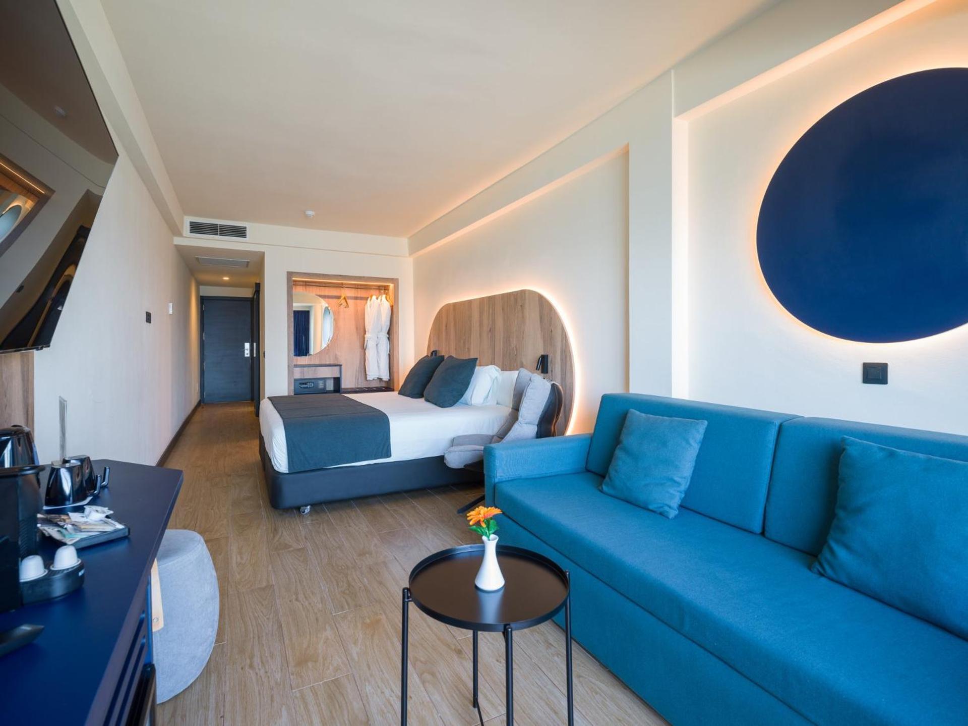 Photo of the whole room