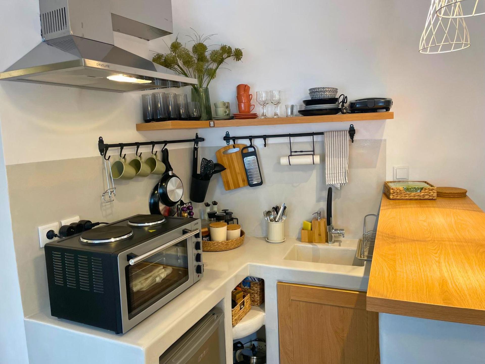 Coffee/tea facilities