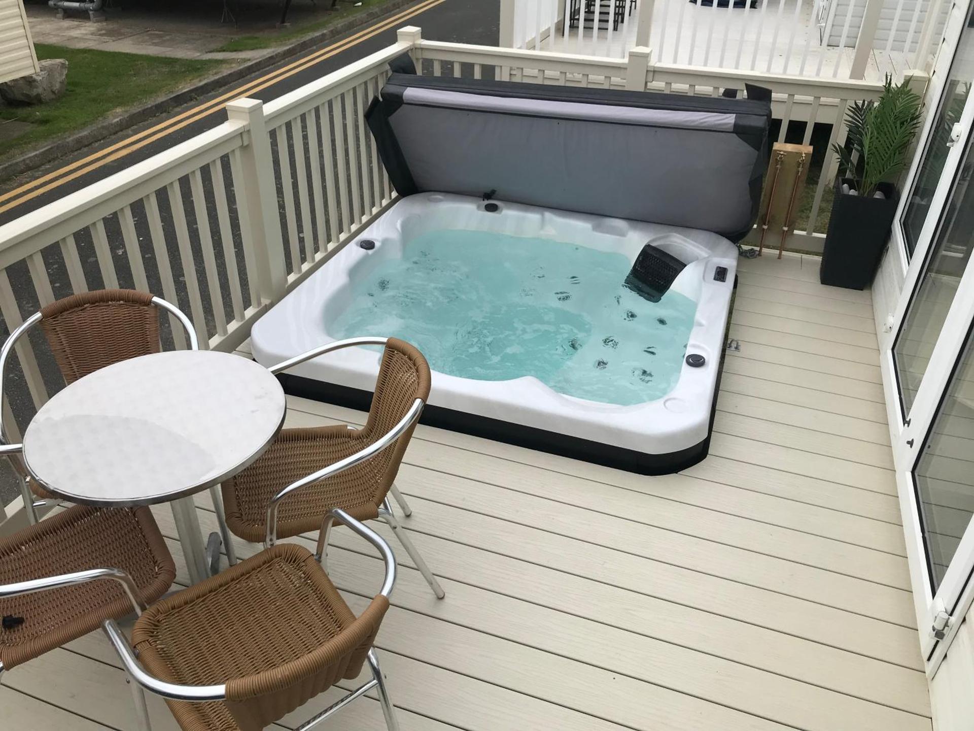 Hot Tub Accommodation North Wales Caravan