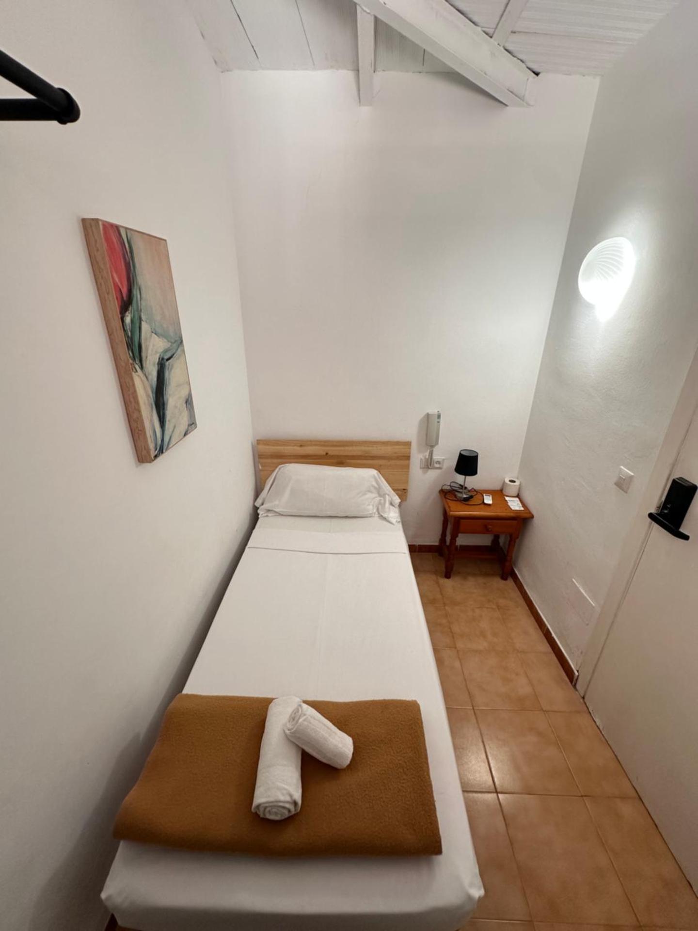 Enkeltrom med felles bad