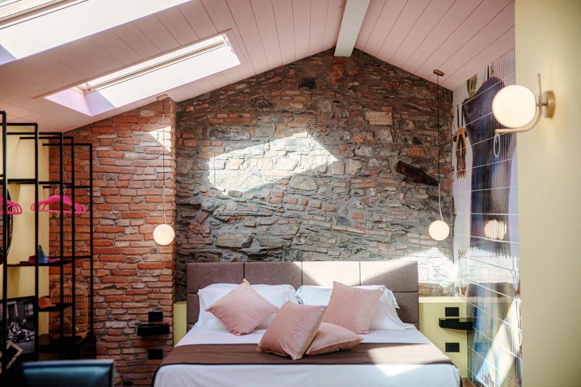 Aurum - Como Luxury Suites