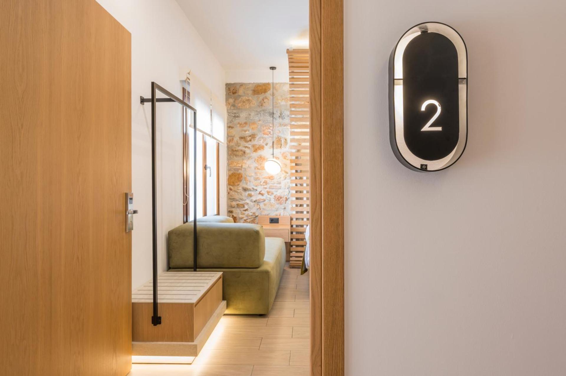 Logo/Certificate/Sign