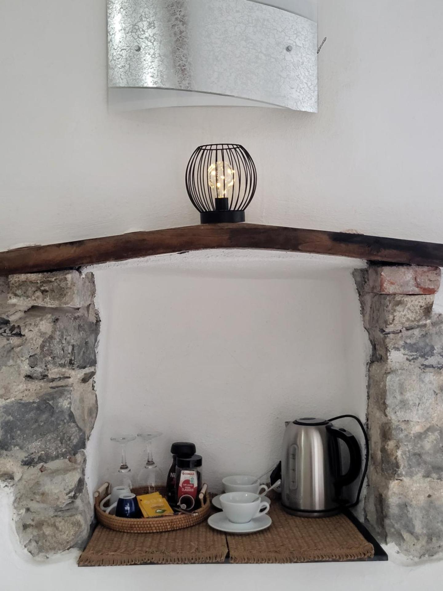 Coffee/tea facilities